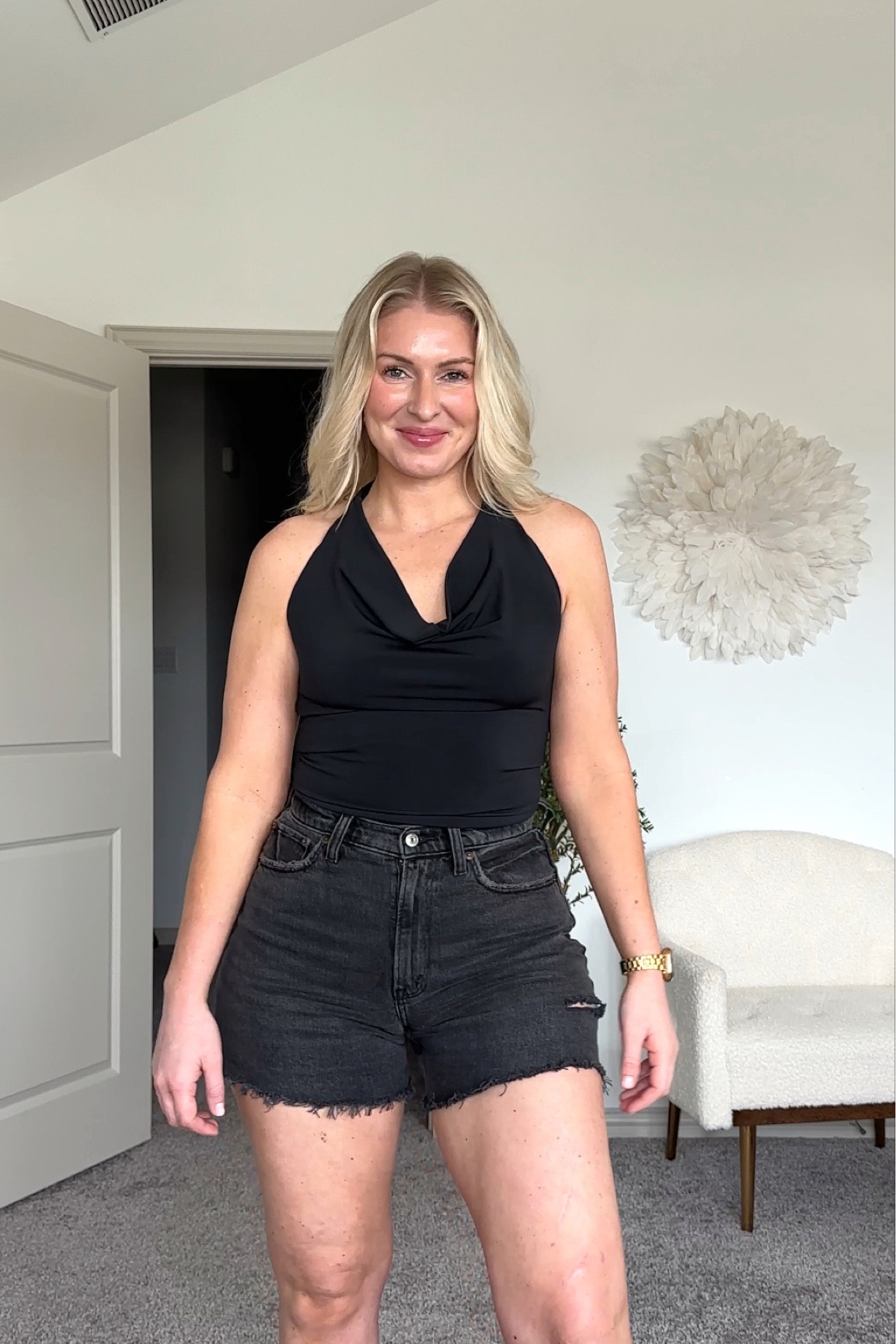 Small in top & 28 curve love in shorts 

#LTKcurves #LTKstyletip #LTKunder100