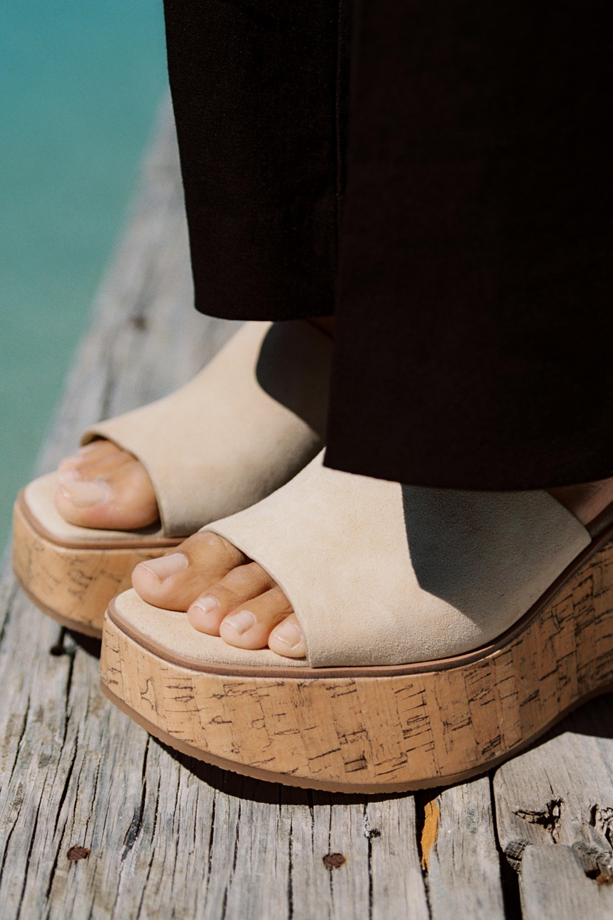 SPLIT SUEDE PLATFORM WEDGES | Zara UK