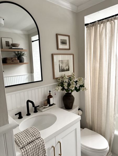 Bathroom, neutral bathroom, decor finds, shower curtain, vanity, bathroom mirror, wall art, spring finds, spring florals 

#LTKStyleTip #LTKHome #LTKFindsUnder100