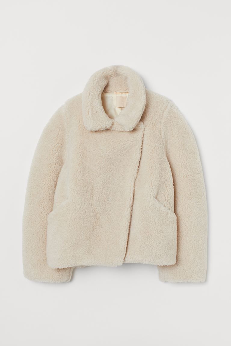 Boxy faux fur jacket | H&M (UK, MY, IN, SG, PH, TW, HK)