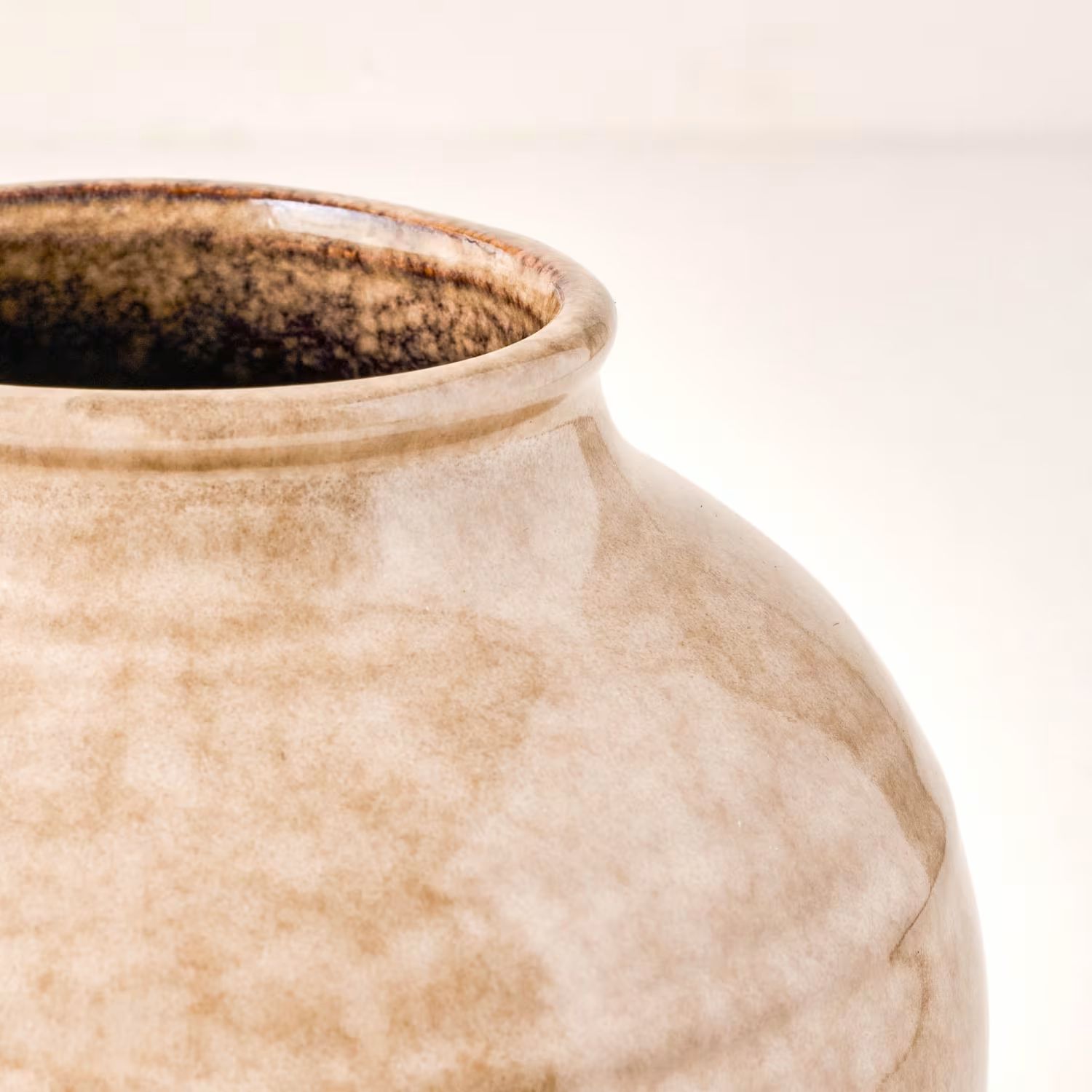 Laney Ceramic Vase | Magnolia