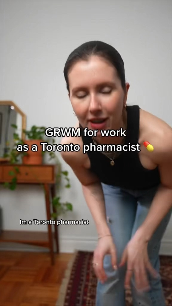Get ready for work with me as a Toronto pharmacist 💊 

#LTKfit #LTKstyletip #LTKworkwear