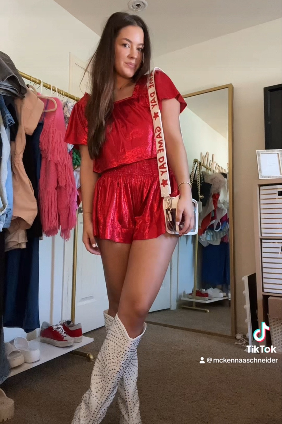 The perfect game day outfit!!! 
#gamedayoutfit #ootd #trending #outfitinspo

#LTKunder100 #LTKU #LTKstyletip