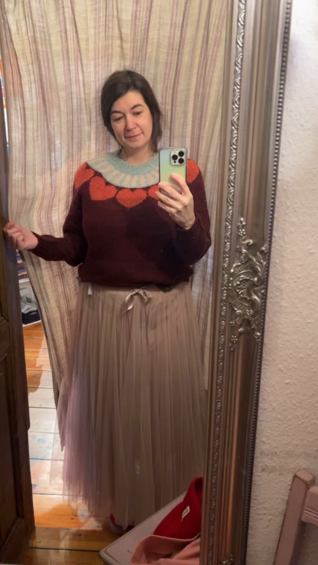 Ich hab den perfekten Winter-Pullover gefunden - plus den perfekten Tüllrock, der besonders ist, aber nicht drüber. Kann ich mir super vorstellen für Adventspartys oder auch als Weihnachtsoutfit. Pullover: danafae

#LTKdeutschland #LTKpartywear #LTKfestive