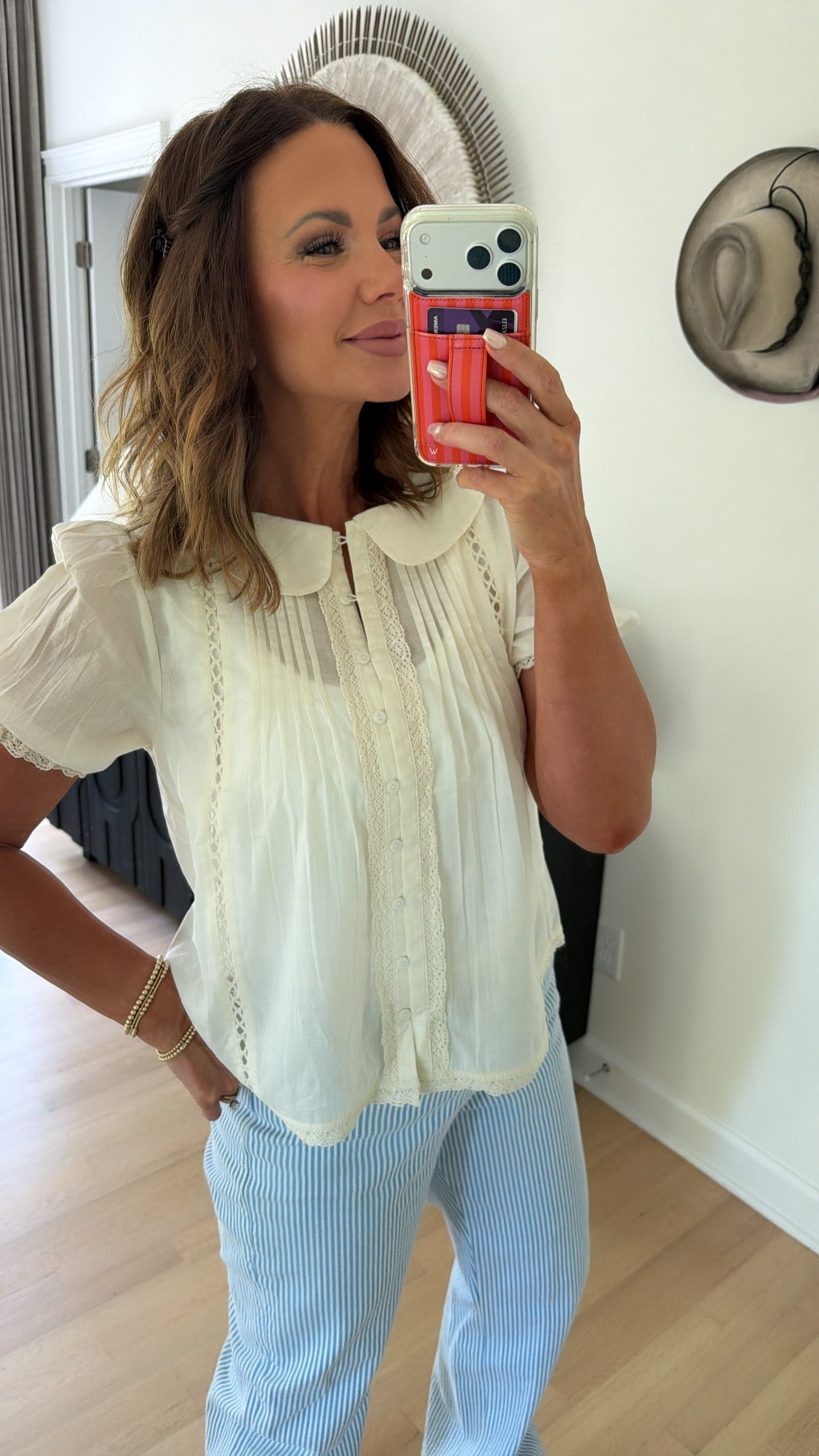 abercrombie puff sleeve top ♥️

#LTKootd #LTKSeasonal #LTKSaleAlert