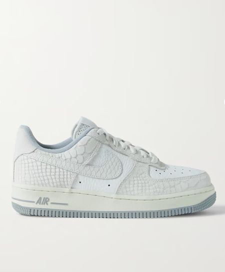 The coolest sneakers for fall - Nike Air Force 1s with croc and textured leather - so cute for all your fall outfits


Fall shoes , white sneakers, grey sneakers, white shoes , Nike , European vacation , fall outfit staples 

#LTKunder100 #LTKshoecrush #LTKSeasonal