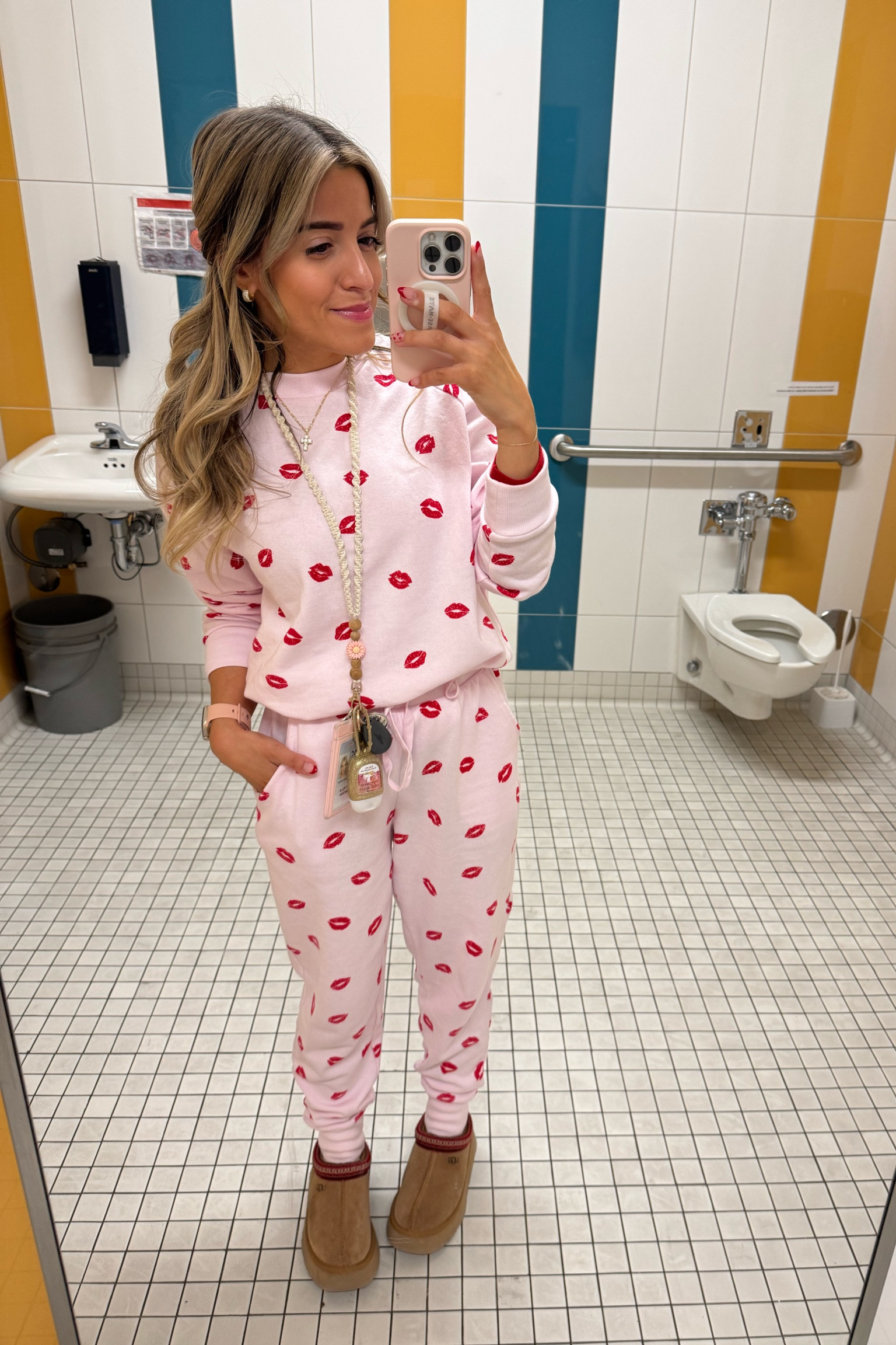 Target finds
Valentine’s Day pajama
Matching set
Sweatpants 
Joggers


#LTKFindsUnder50 #LTKStyleTip #LTKMostLoved