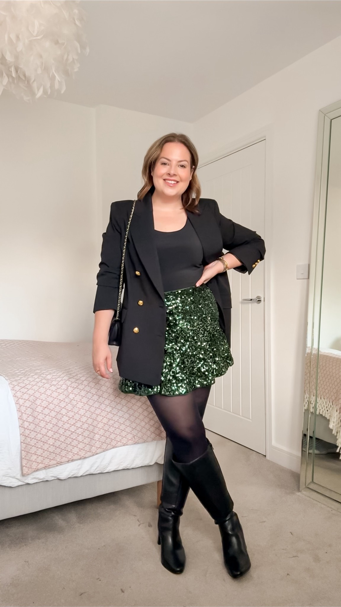 9 days of curvy festive outfits | day 8 

Sequin skirt, Christmas party outfit, party wear, festive outfit, sequin outfit  

#LTKfestive #LTKmidsize #LTKpartywear