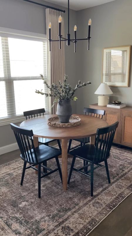 Sharing some dining room views today to start the week!

#LTKHome #LTKVideo #LTKStyleTip