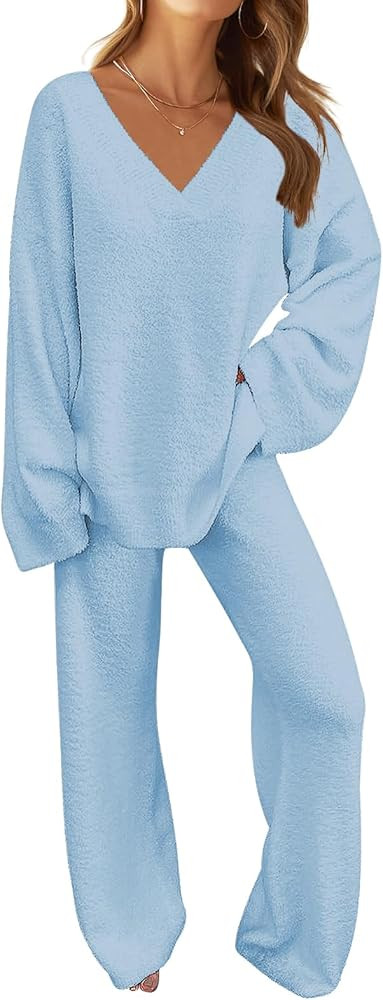 MEROKEETY Women's 2 Piece Outfits Fuzzy Fleece Pajama Set Long Sleeve Top Wide Leg Pants Loungewe... | Amazon (US)