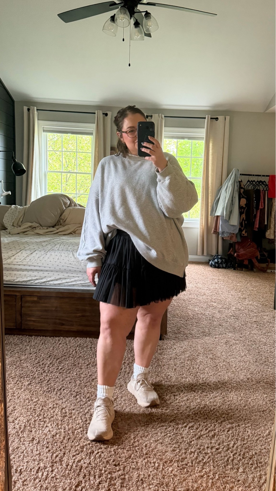 I feel cool in this outfit.

Sweatshirt XXL
Skirt 1X 

Bust 43  //  waist 42 //  hips 52  //  5’6”

#LTKPlusSize #LTKMidsize #LTKootd