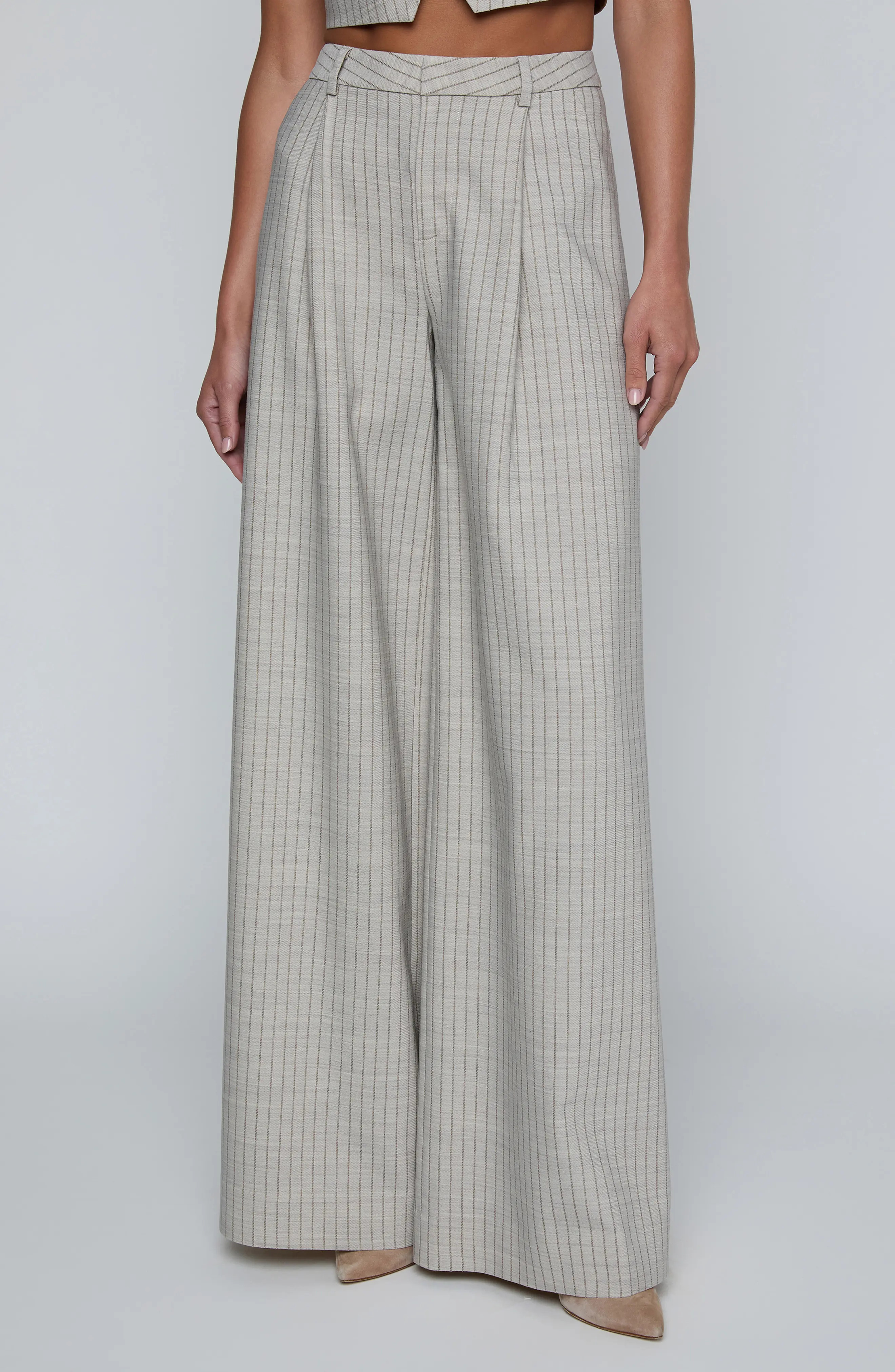 L'AGENCE Allanah Pinstripe Wide Leg Pants in Grey/Tan Pinstripe at Nordstrom Rack, Size 6 | Nordstrom Rack
