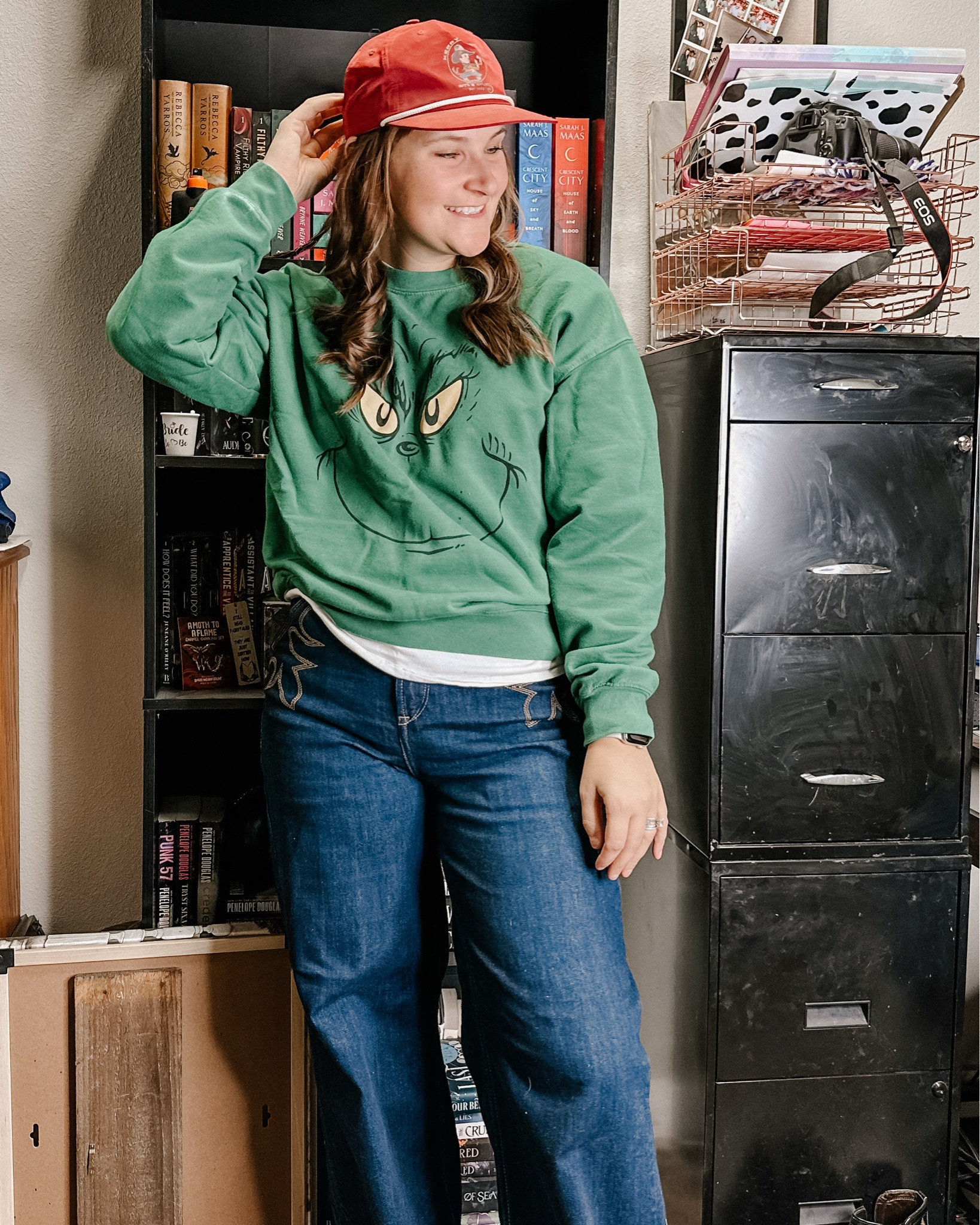 An everyday ranch wife look with a little extra Christmas ✨flair✨

#LTKHoliday #LTKMidsize #LTKU