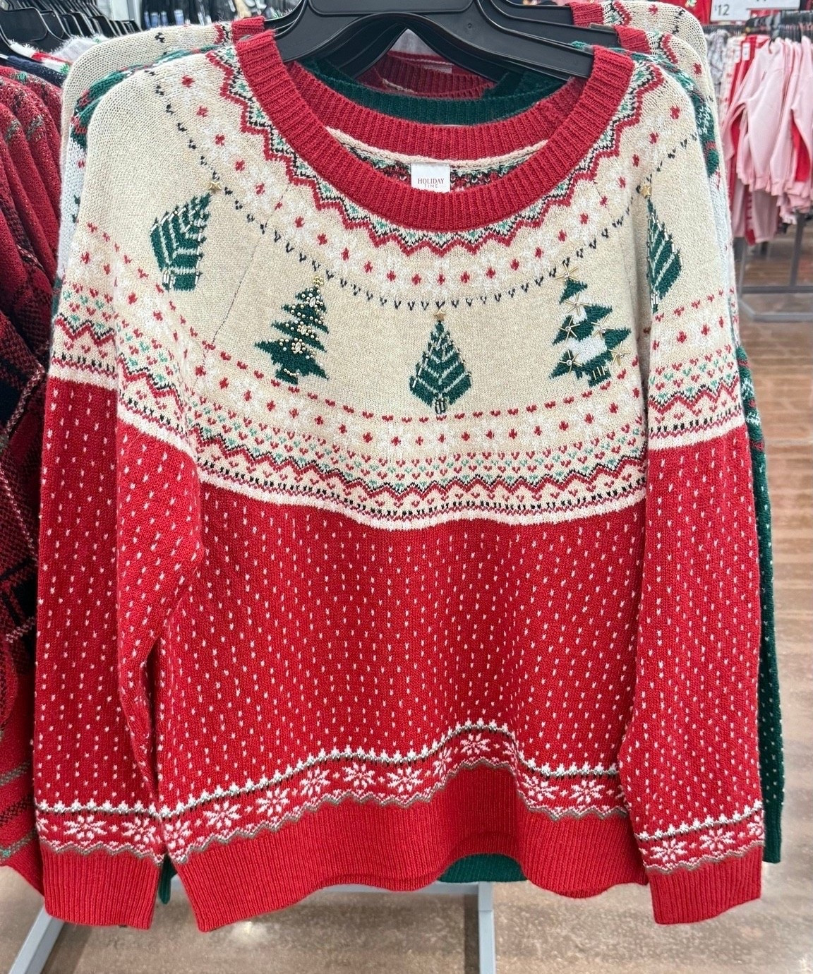 Holiday Time Pretty Christmas Sweater – RED (XXS–3X)

This red Christmas sweater from Holiday Time is perfect for last-minute holiday outfits thanks to fast shipping and inclusive sizing. It’s festive without being over-the-top, making it great for Christmas parties, work events, and cozy family gatherings. Easy to style with jeans or leggings for a classic holiday look.