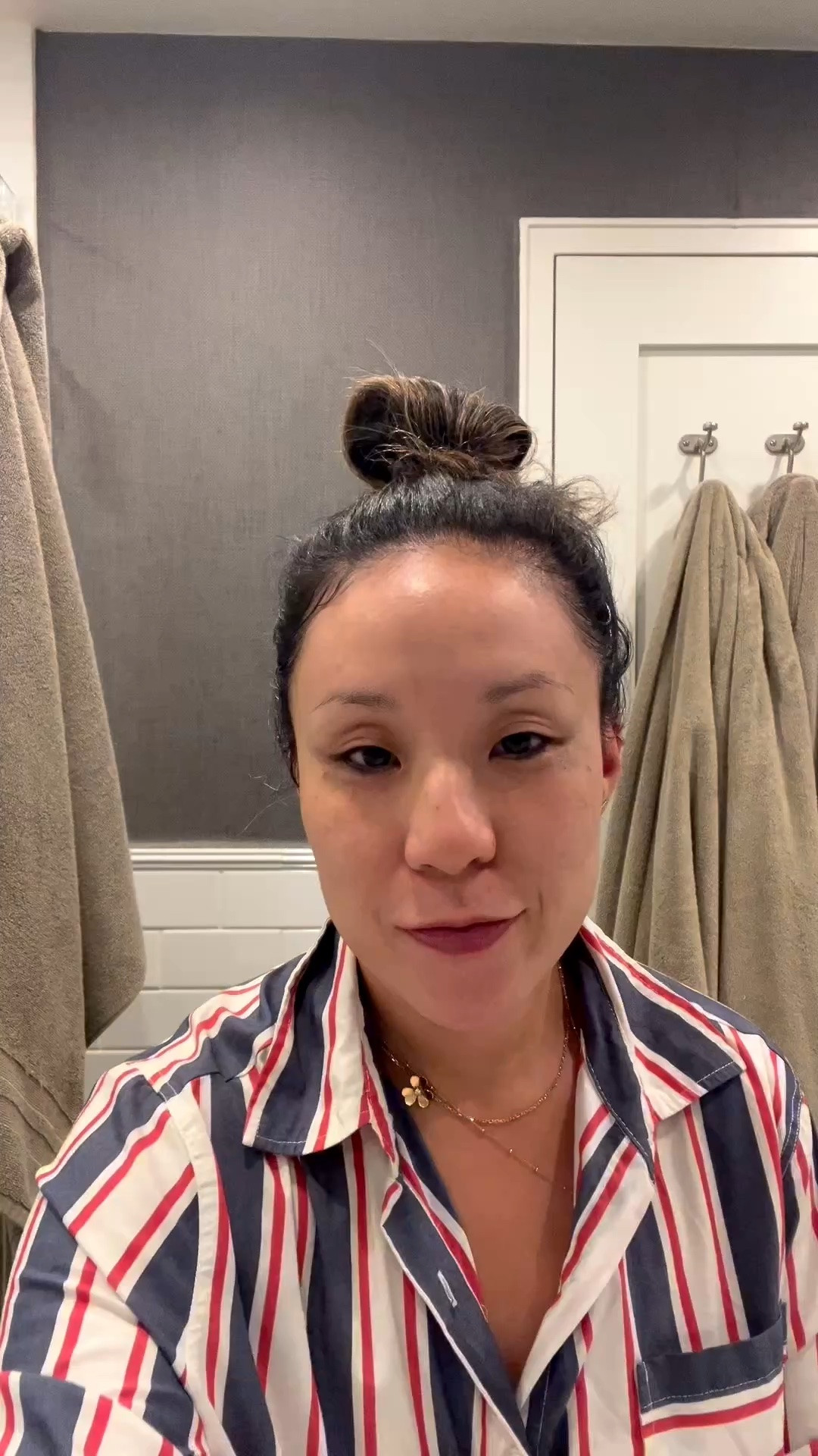 Nighttime skincare routine. Quick and simple.