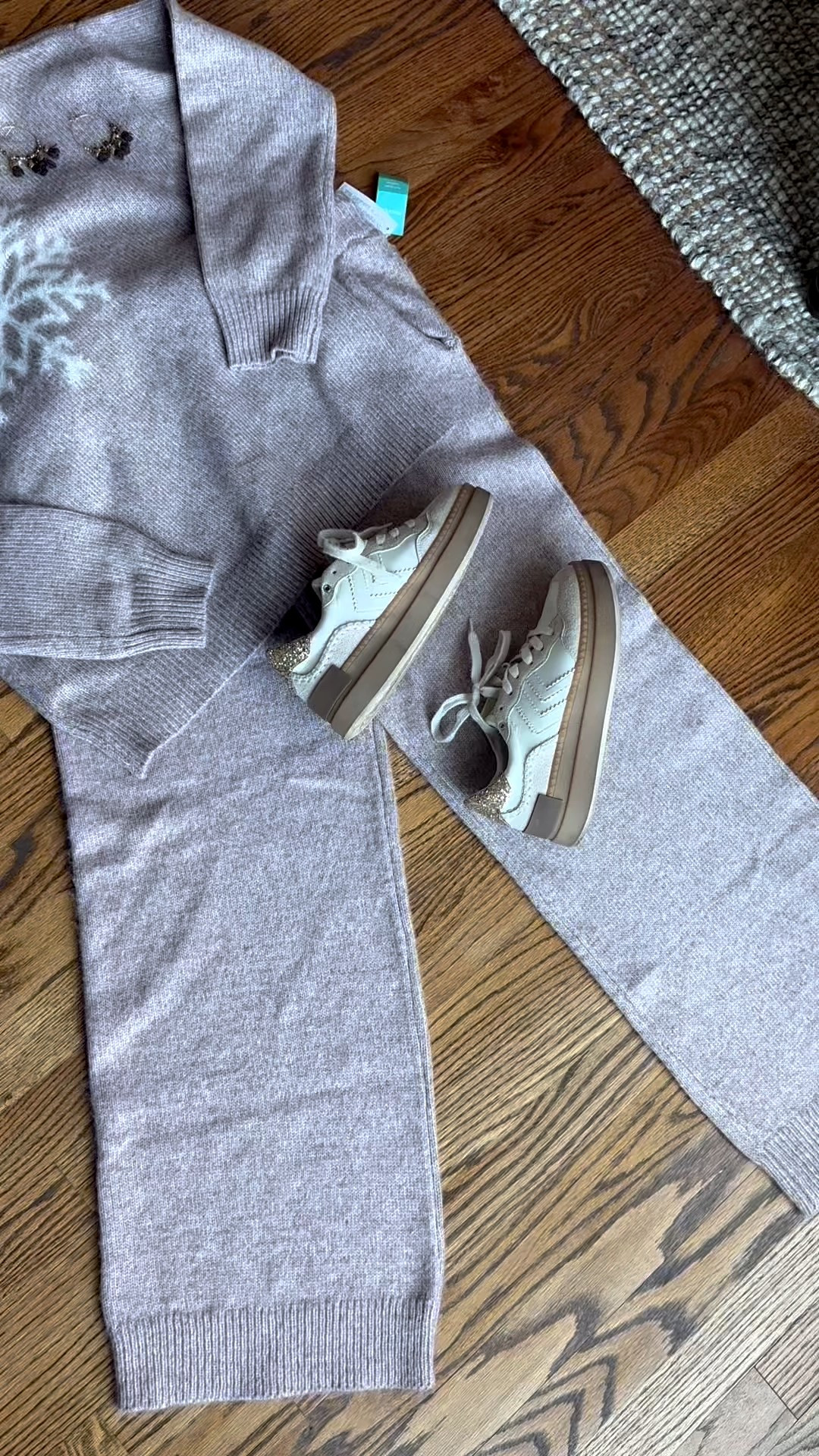 @Maurice’s Winter Holiday looks from casual to cozy to holiday party too!


#LTKPetite #LTKOver40 #LTKHoliday