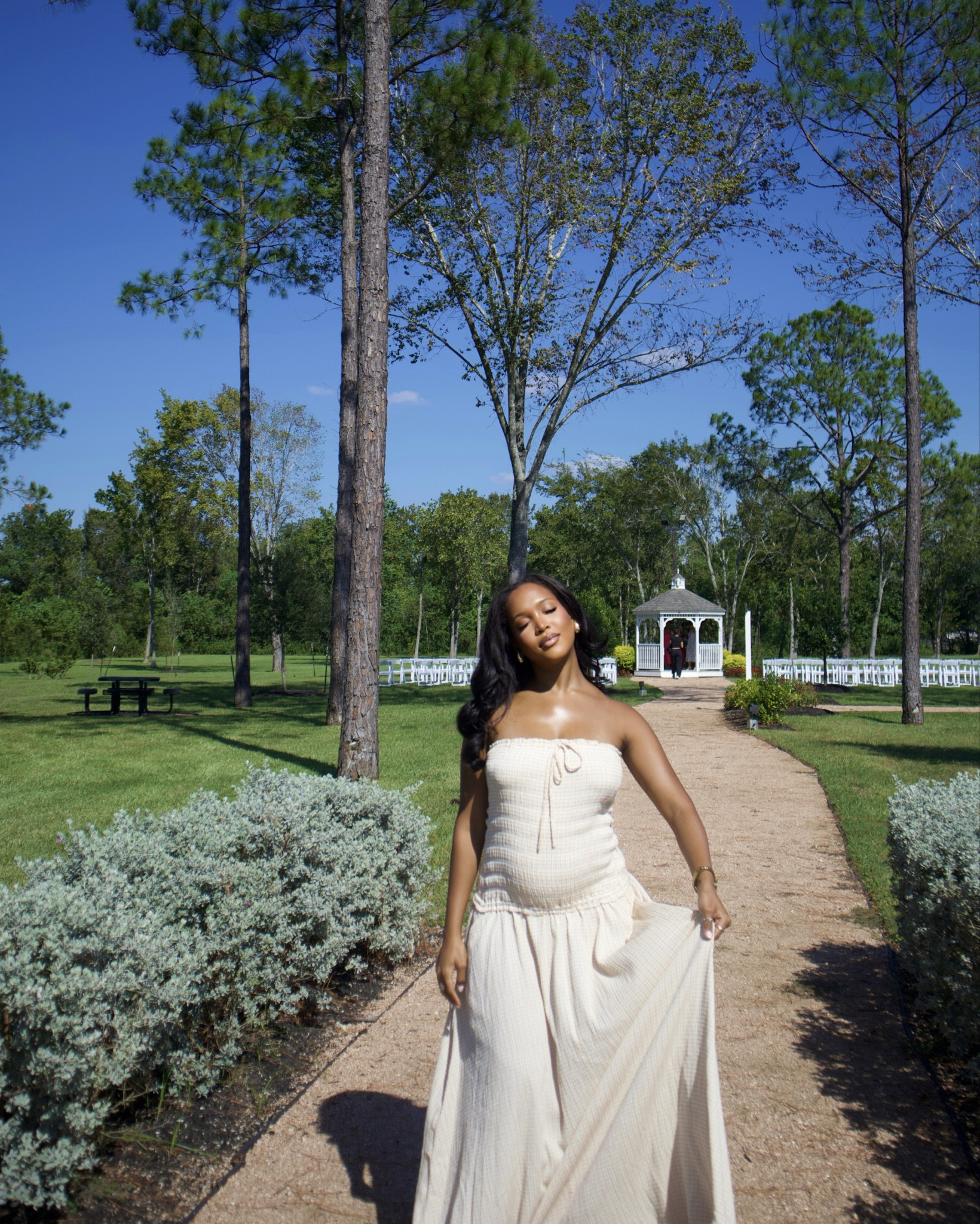 A muva 🥰✨

I told myself I’m gonna try and stay away from maternity clothes as much as I can because I want to wear things after I give birth. 

I found the perfect dress from @revolve and I just sized up to make sure there was room for my baby girl. This would look so cute even if you aren’t pregnant 😍

#pregnantstyle #maternityfashion 

#LTKBaby #LTKStyleTip #LTKBump