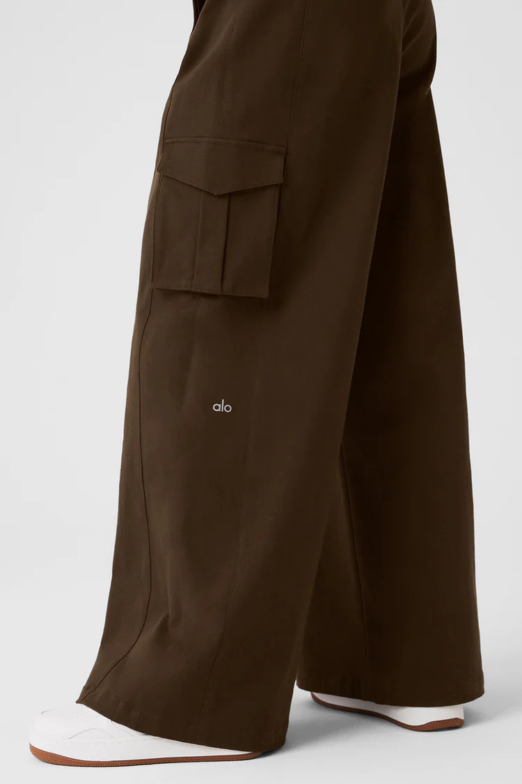 Wide Leg Cargo Show Off Trouser | Alo Yoga (US)
