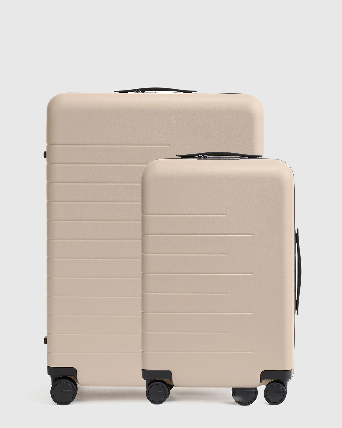 Small Carry-On & Large Check-In Suitcase Bundle | Quince