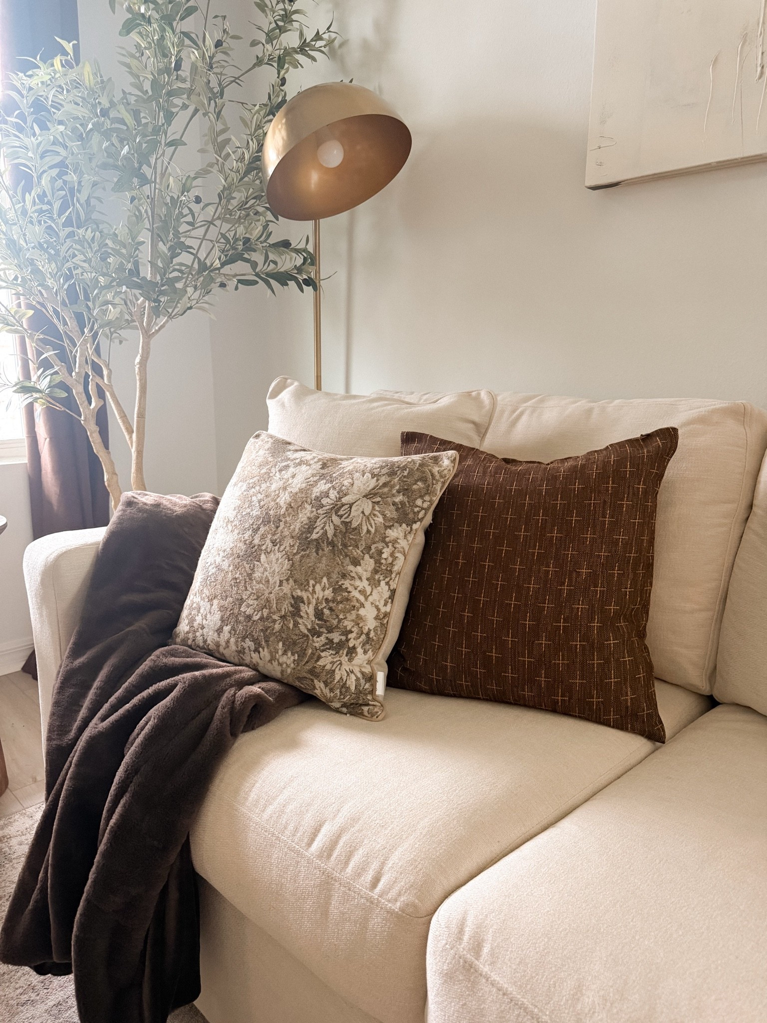 Home details

#LTKHome