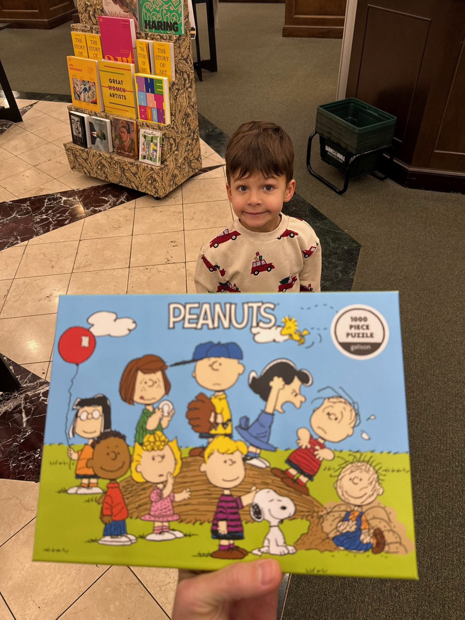 Can’t wait to do 1000 piece puzzles with Jackson 🥹

Peanuts, peanuts puzzle, Charlie Brown puzzle, 1000 piece puzzles, Barnes n noble, Grace white 

#LTKSeasonal #LTKFindsUnder50 #LTKKids
