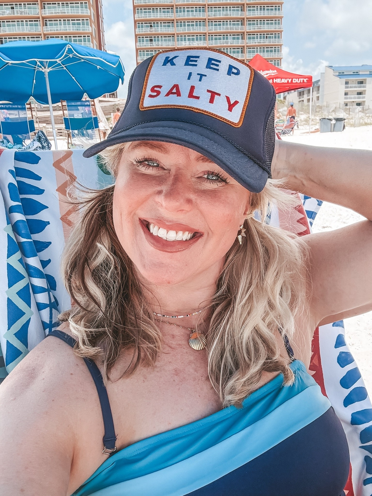 This hat is one of my summer favs!! ☀️