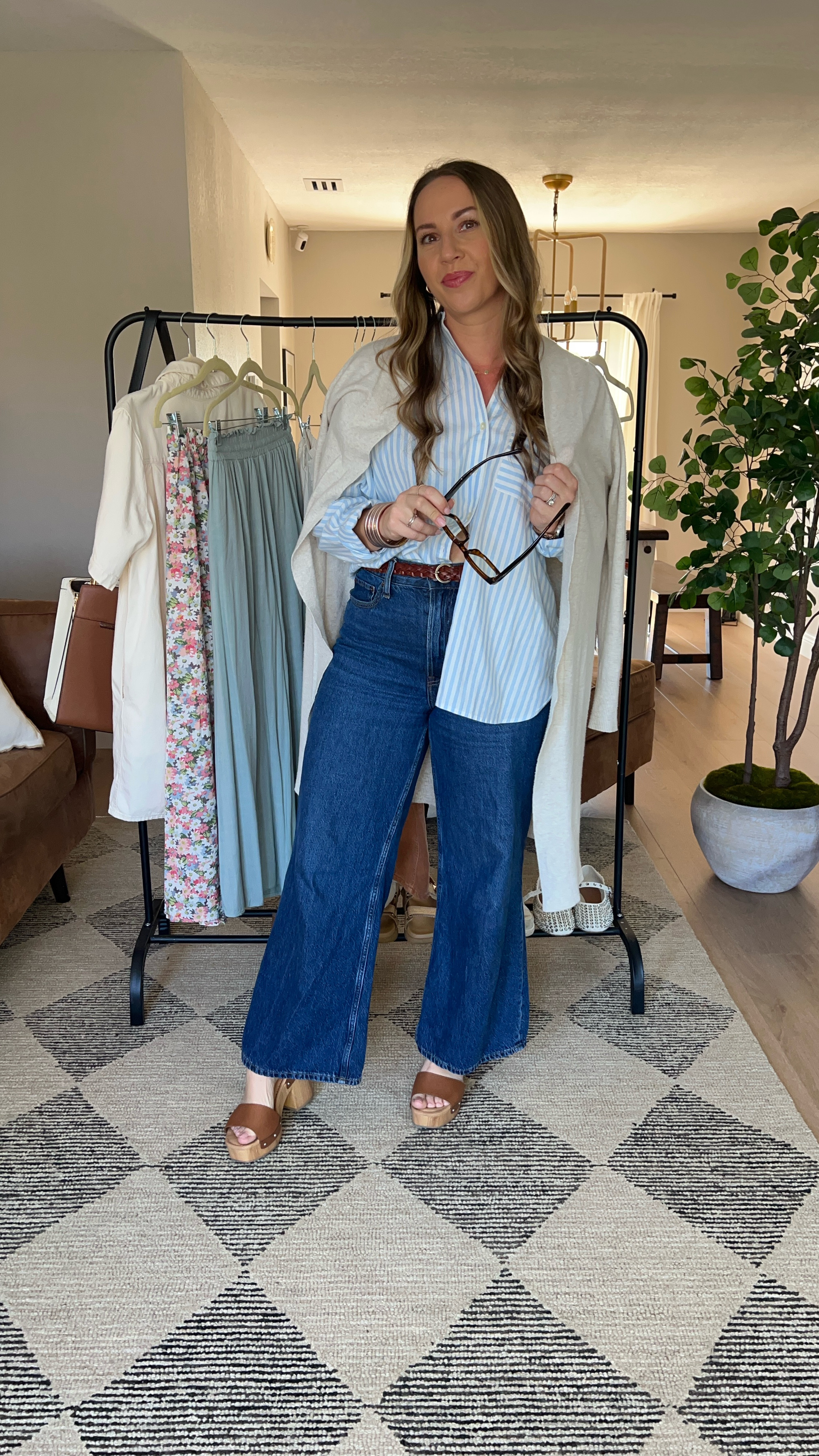 Easy teacher outfit idea

Shirt M
Pants 28
Shoes 8
Cardigan M

#LTKWorkwear #LTKSeasonal #LTKStyleTip