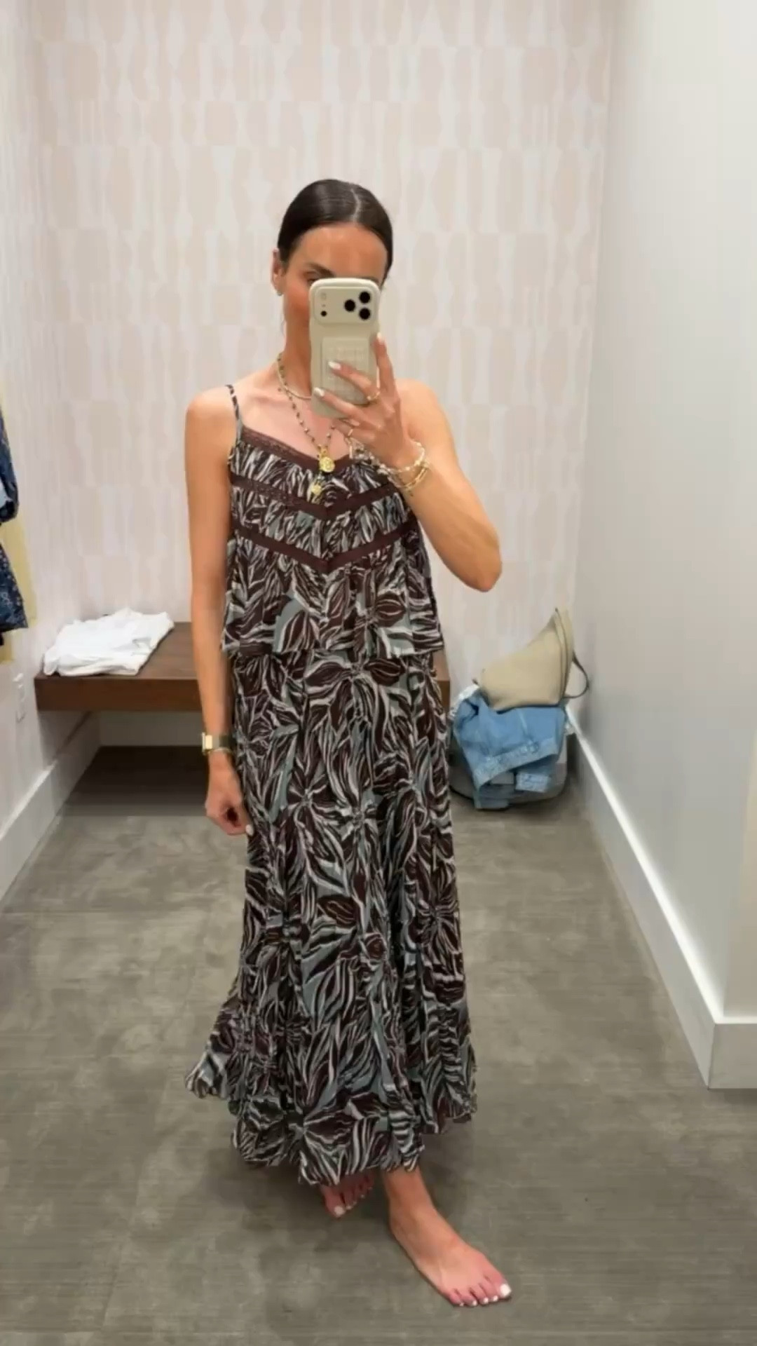 EVEREVE SPRING SALE, everything on sale.
floral tank and maxi skirt set, beach vacation, resort outfit, summer style, annabrstyle

#LTKSaleAlert #LTKOver40