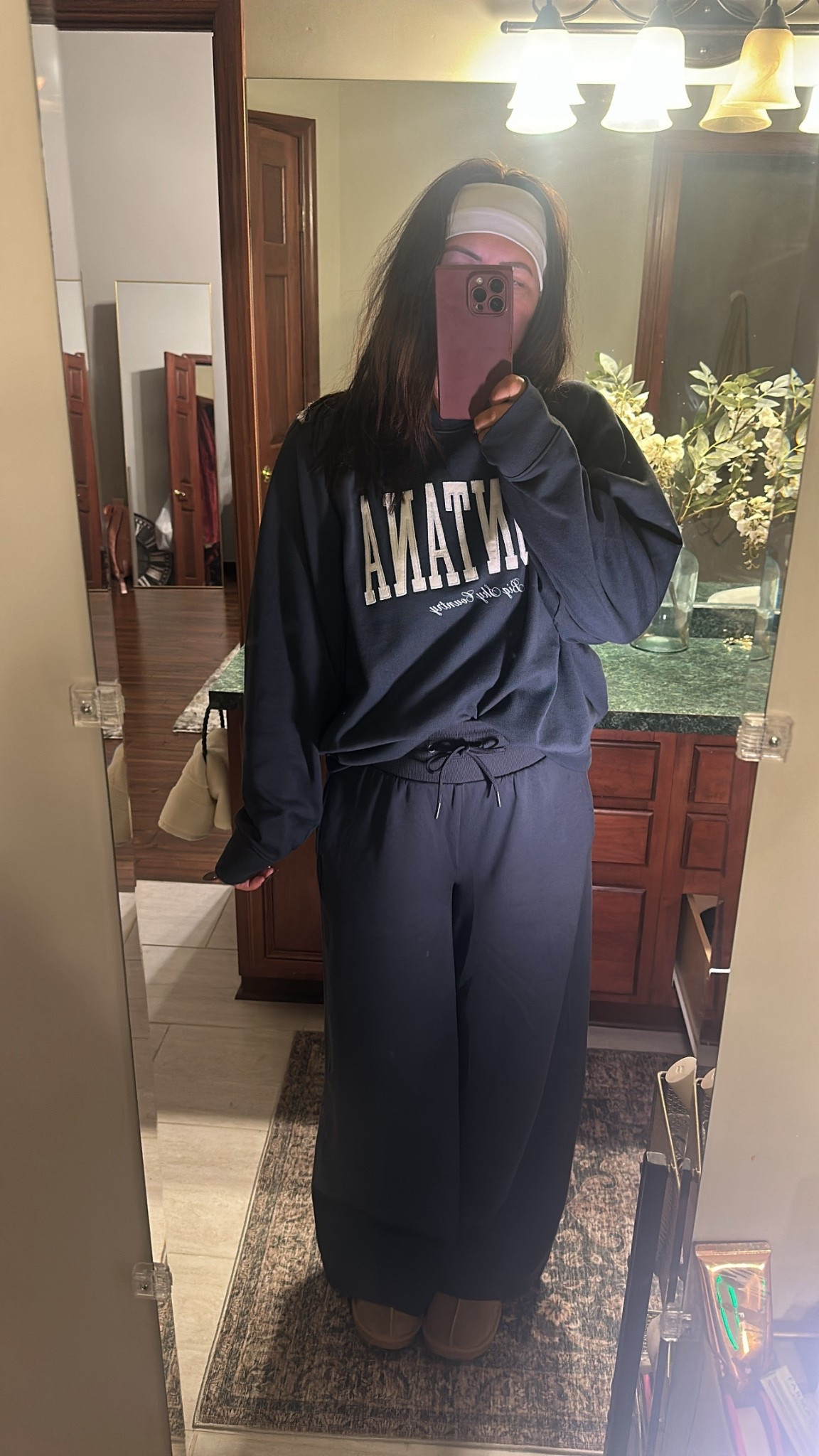 New cozy set from old navy. 

Shirt says Montana. 

Top-L
Pants-M 

#LTKSeasonal #LTKFindsUnder50 #LTKTravel