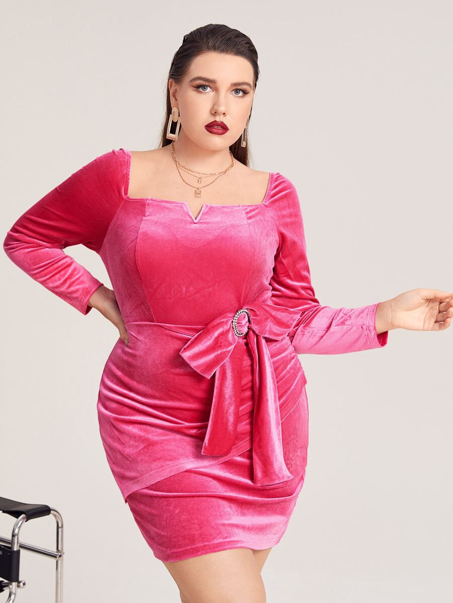 SHEIN Plus Notched Bow Front Velvet Bodycon Dress | SHEIN