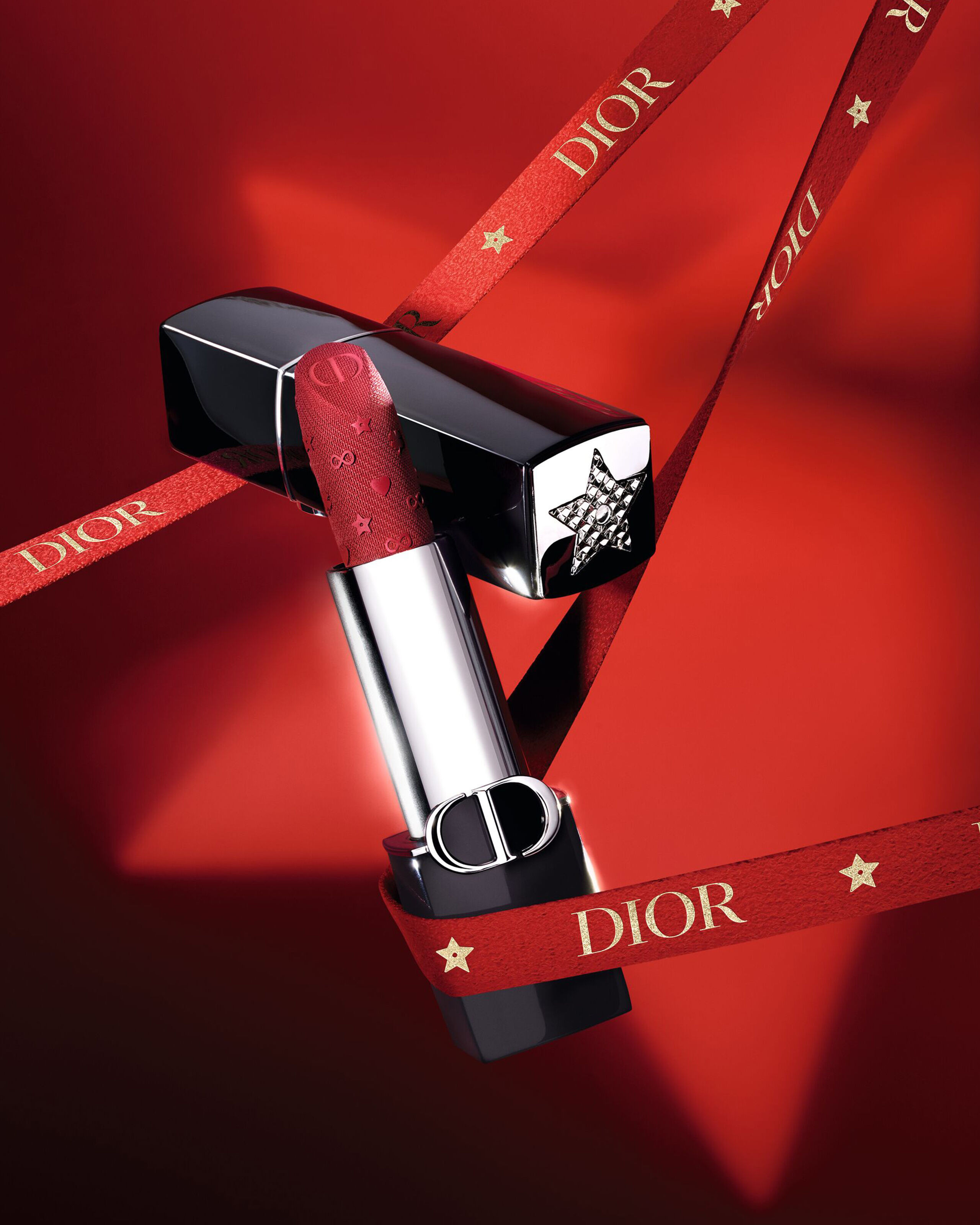Limited-Edition Miss Dior Mini Miss Solid Perfume Case| DIOR | Dior Beauty (US)