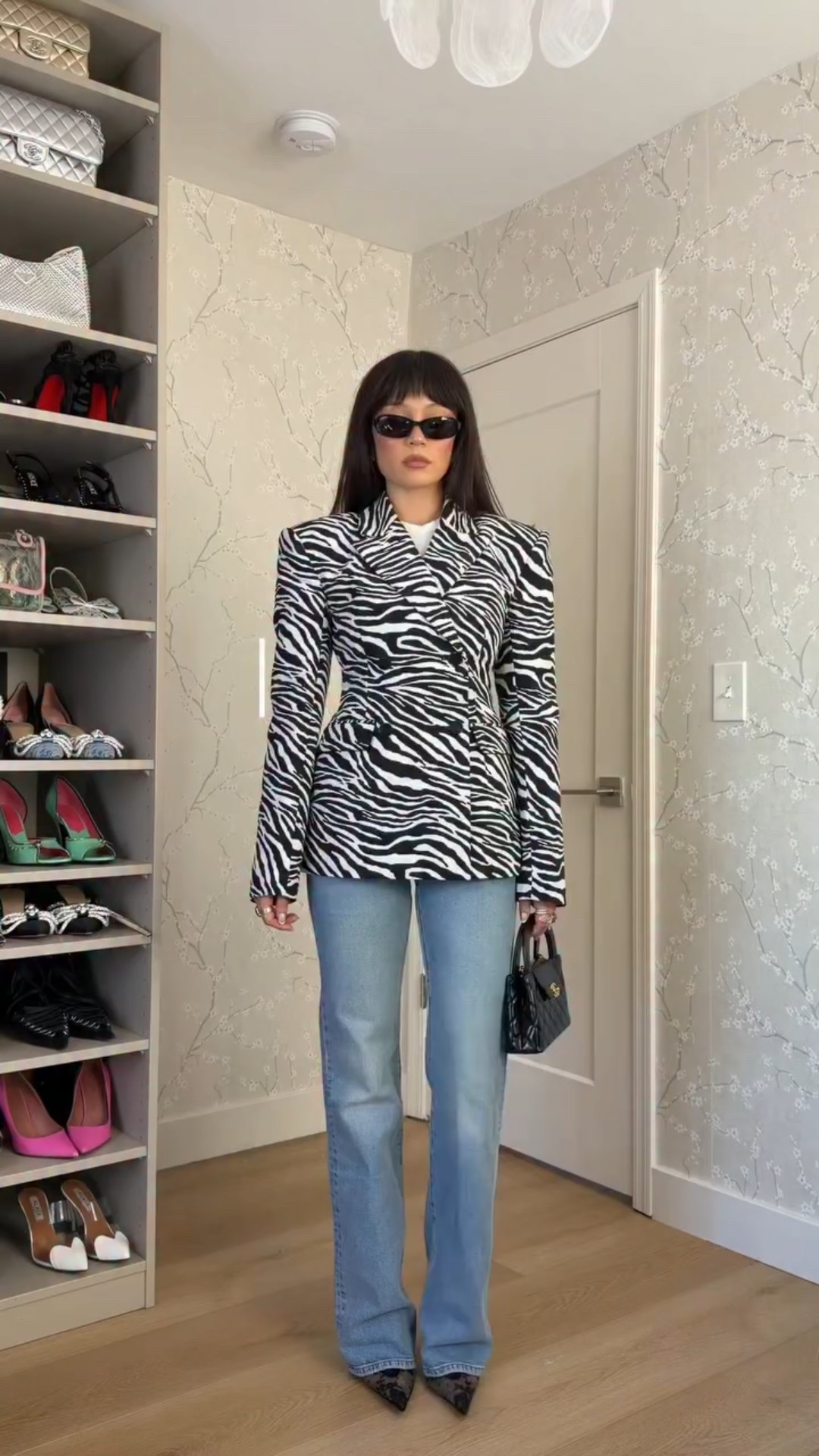 which outfit is your fave? 🖤