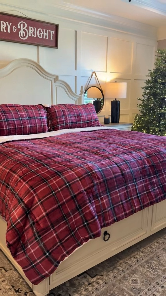 Cozy Chrome bedding inspo #christmas #comforters #comforterset #christmasdecor #holiday #cozyhome

#LTKHome #LTKHoliday #LTKSeasonal
