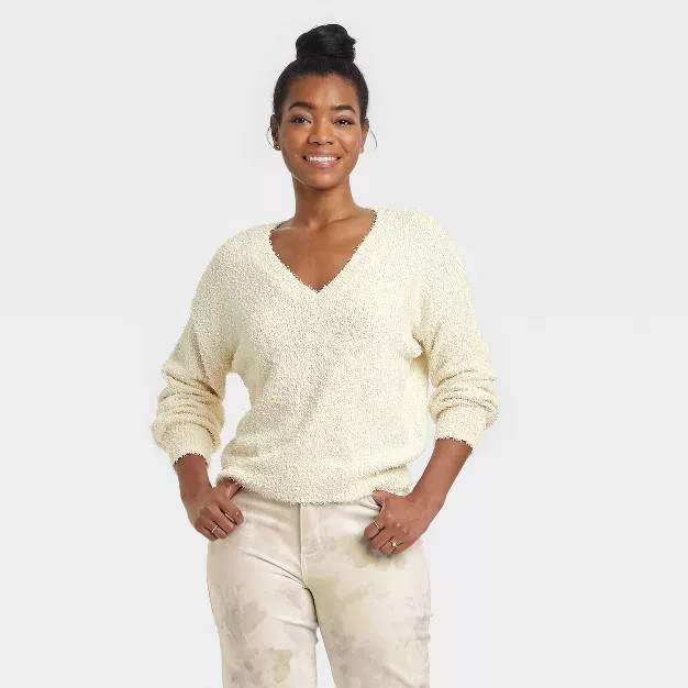 Women's V-Neck Pullover Sweater - Universal Thread™ | Target