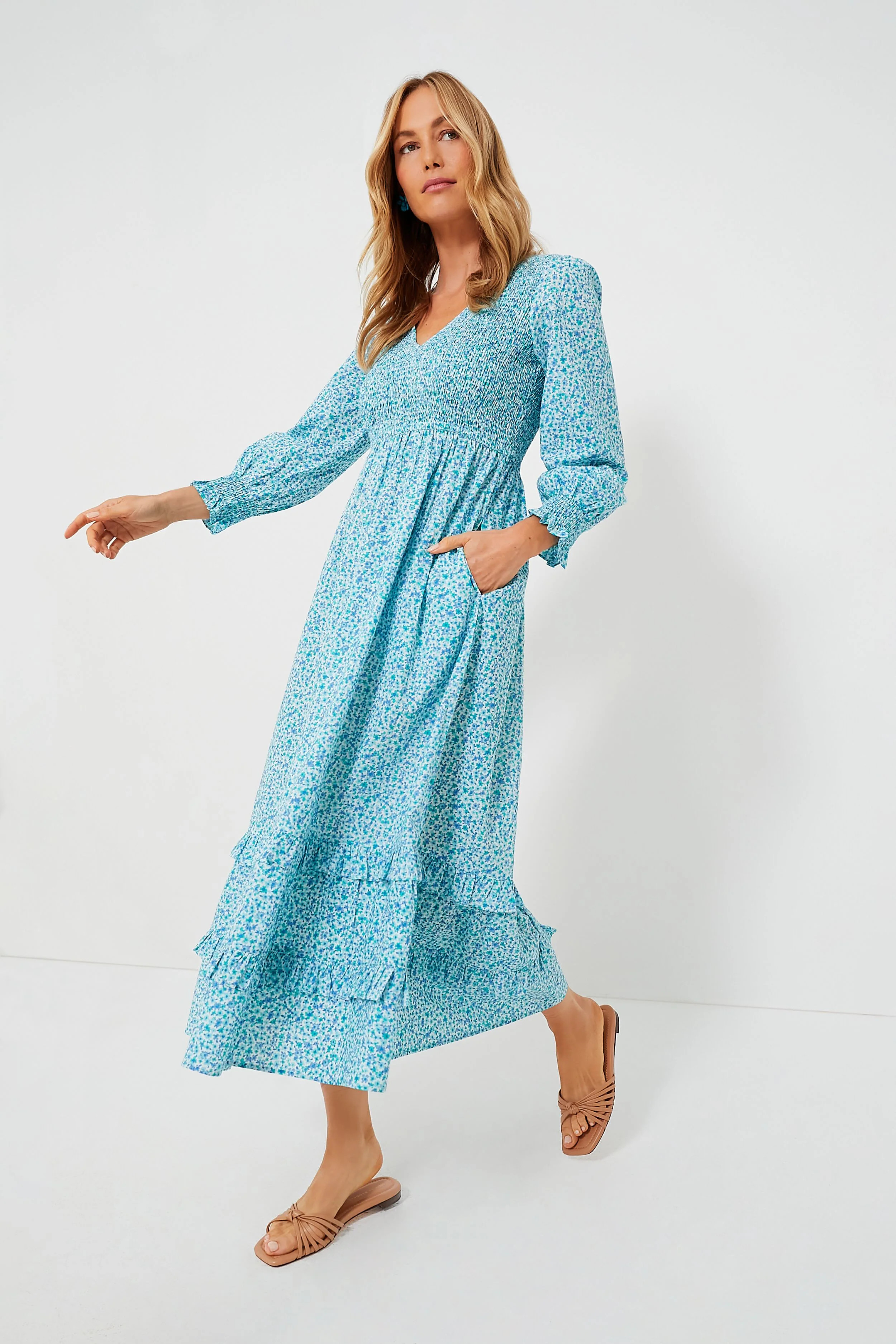 Exclusive Ocean Ditsy Isabel V Neck Dress | Tuckernuck (US)