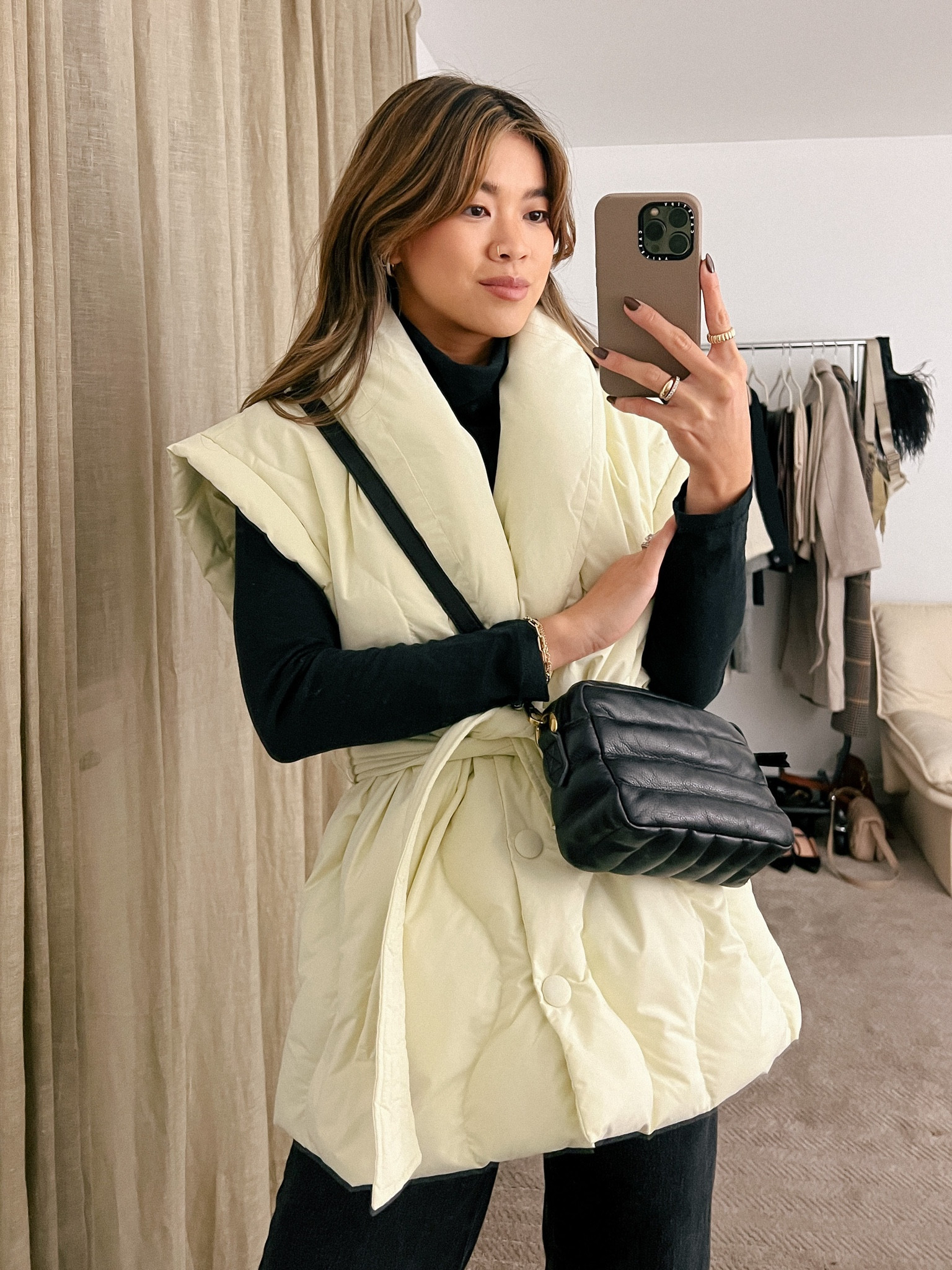 Revolve Oversized Puffer Vest with Madewell Black Denim Jeans and Black Heeled Booties!

Top: XXS/XS
Bottoms: 00/0
Shoes: 6

#fall
#fallfashion
#falloutfits
#fallstyle
#winter
#winterfashion
#winteroutfits
#winterstyle
#thanksgivingoutfit
#holidayoutfit
#revolve
#madewell
#everlane

#LTKHoliday #LTKstyletip #LTKSeasonal