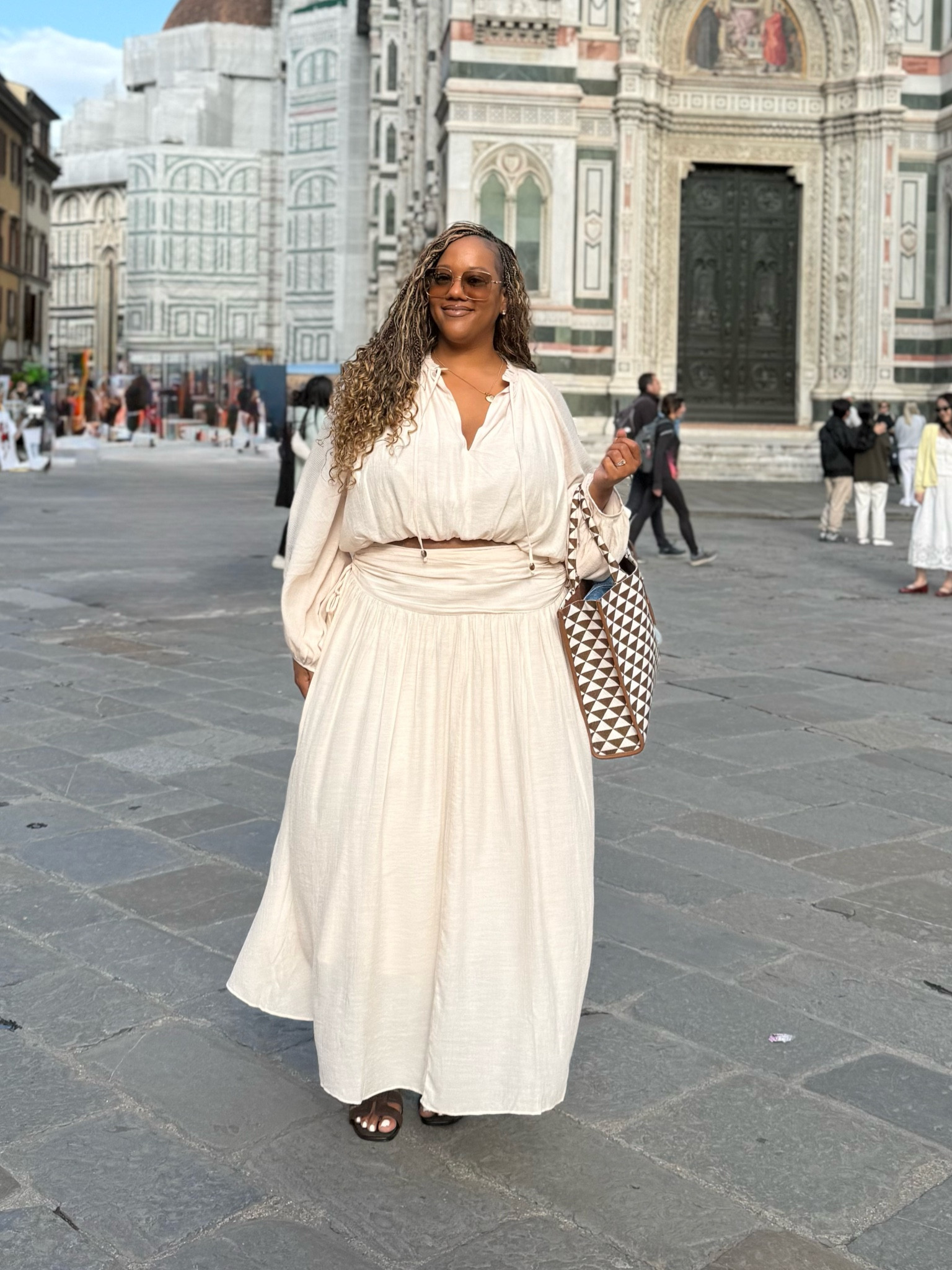 Plus size vacation look! Wearing an XXL in the top and a size 18 in the skirt


#LTKgrwm #LTKPlusSize #LTKTravel