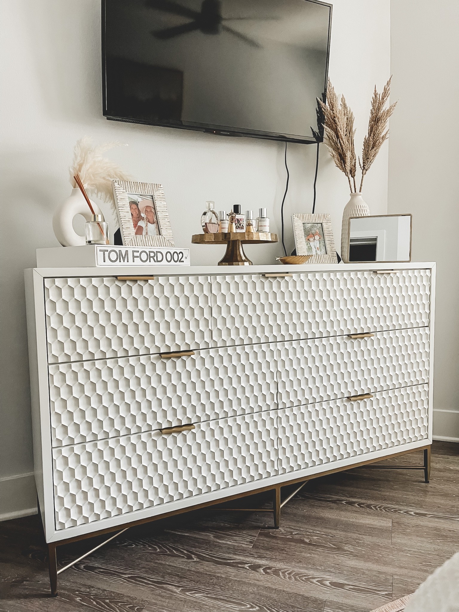 Way Day Sale 

Furniture is from Wayfair, home decor, dresser, nightstand, bed frame, rug, bedroom rug, living room rug 



#LTKHoliday #LTKCyberweek #LTKhome