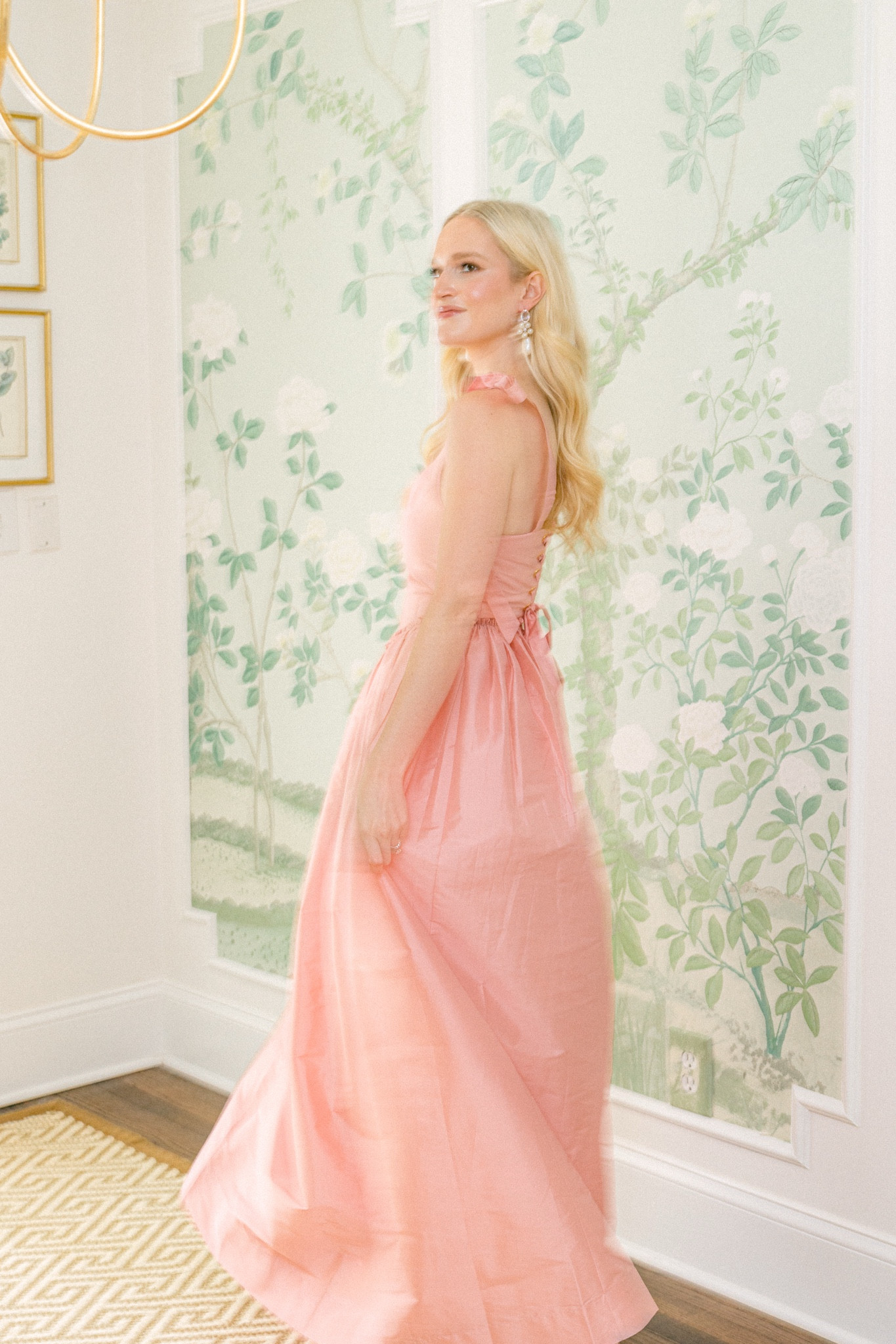 SJ in the Marie dress in tea rose! Perfect for an engagement session or as a wedding guest.

#LTKStyleTip #LTKWedding