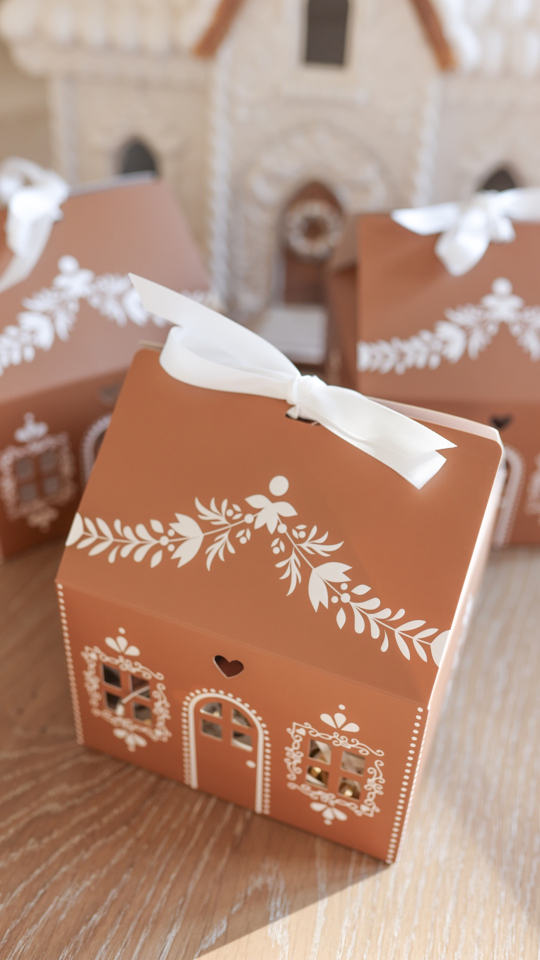 Gingerbread box gift idea 

Gift ideas, holiday gift ideas, Amazon finds, Amazon favorites

#LTKSeasonal