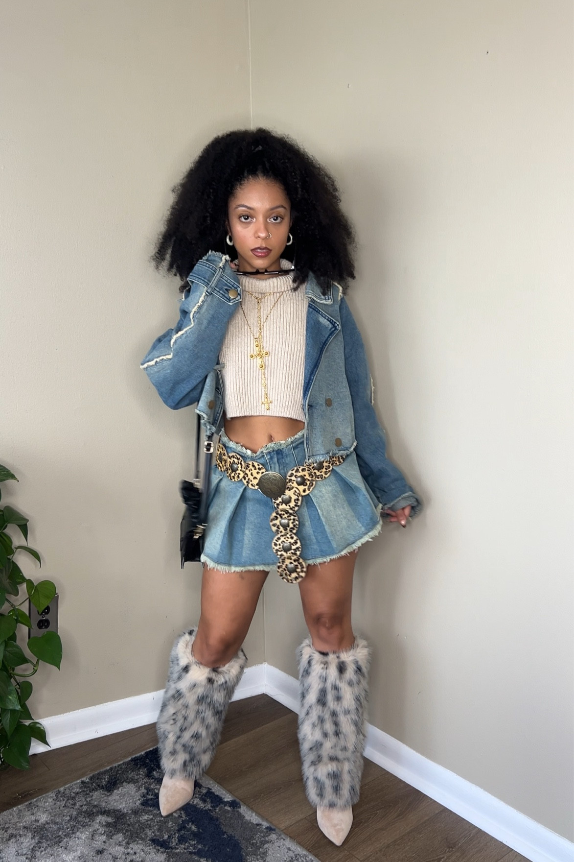 Set & boots from fashion nova! Added alternatives :) 

#LTKSaleAlert #LTKSeasonal #LTKStyleTip