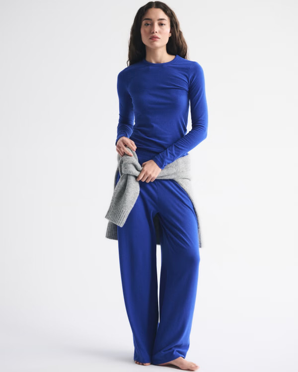 Long-Sleeve Cozy Lounge Knit Tee | Abercrombie & Fitch (US)