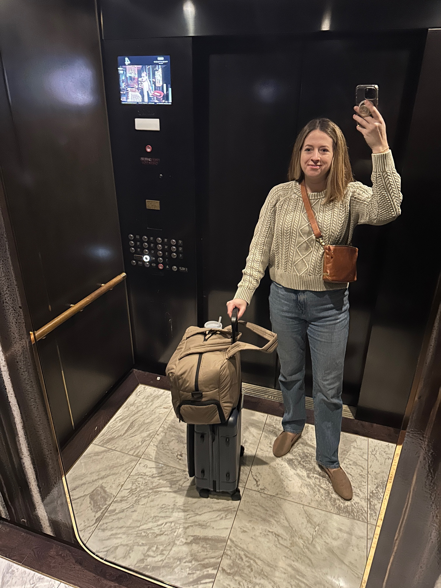 Travel fit that’s comfy but professional for the office 

#LTKmidsize #LTKtravel #LTKworkwear