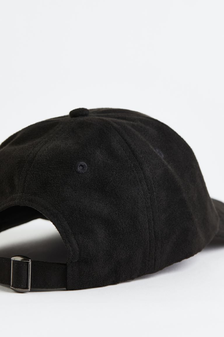 Cap | H&M (US + CA)