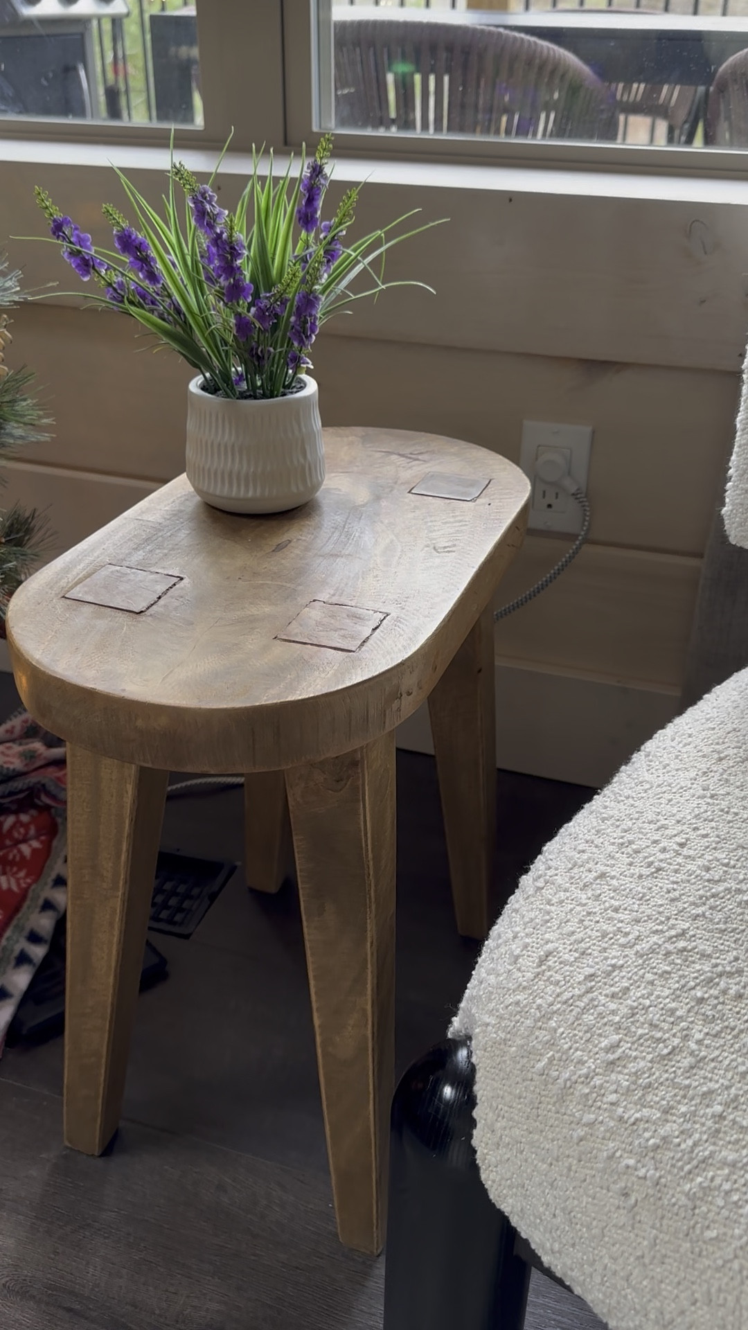 Grab this in stock stool! It’s a bestseller! 

Targett

#LTKWatchNow #LTKFindsUnder100 #LTKHome