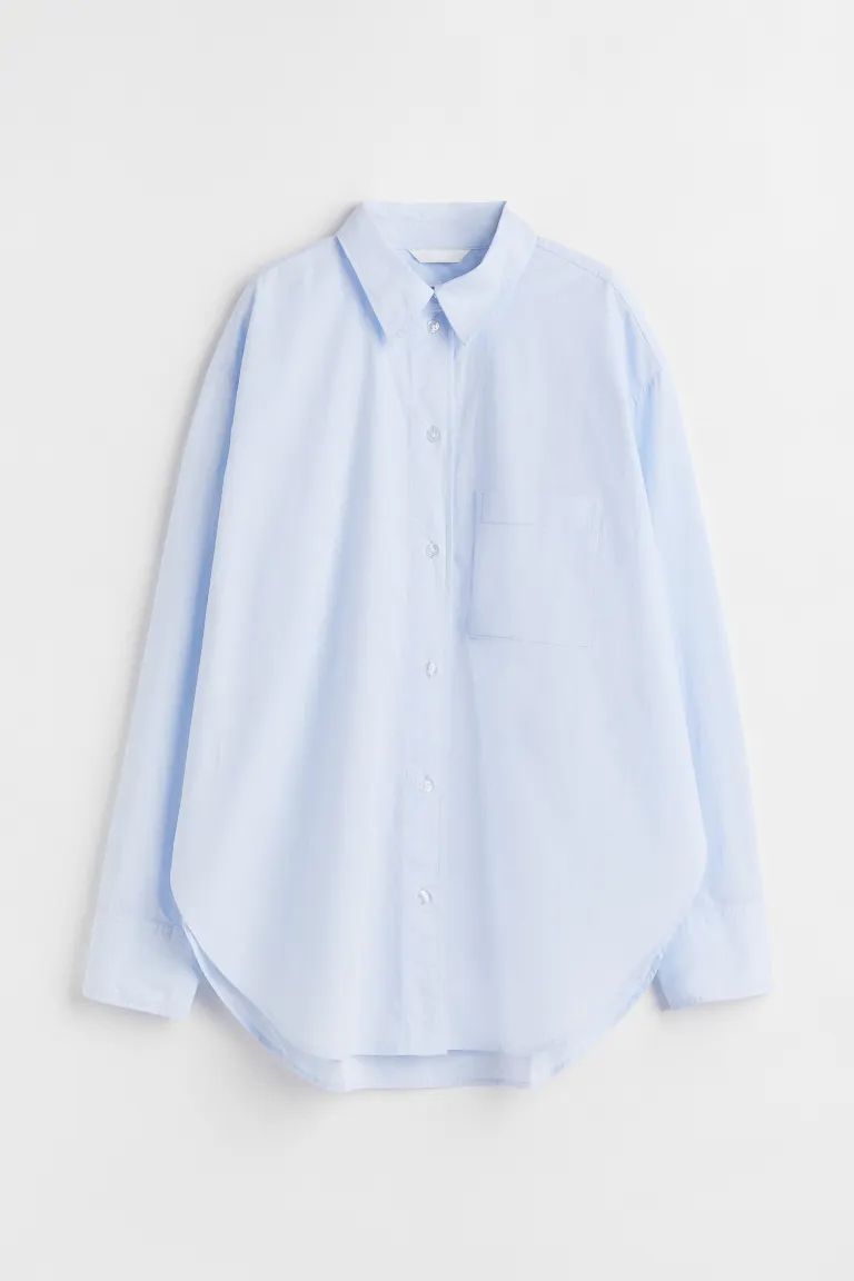 Oversized shirt in woven cotton fabric. Collar, buttons at front, and double-layered yoke at back... | H&M (US + CA)