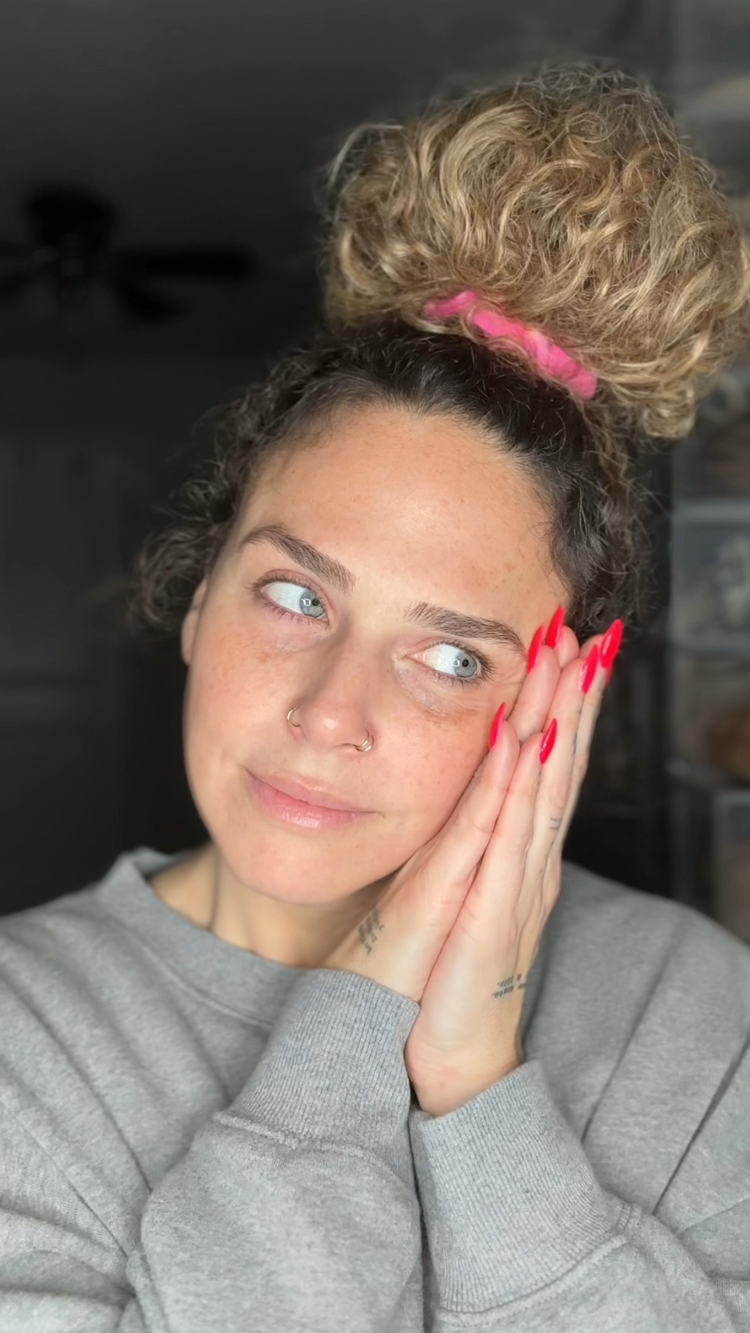 Nighttime skincare routine 🫧🌙. Products used (in order) -

▪️Refy - Lip Buff
▪️Maree - Overnight Lip Butter
▪️Good Molecules - Rosewater Daily Cleansing Gel + Cleansing Mitt (1st cleanse)
▪️ La Roche Posay - Thermal Spring Water
▪️Amazon - Green Feather Fan
▪️Garnier - Brightening Micellar Cleasing Water
▪️Amazon/Cliganic - Makeup Rounds
▪️ Good Molecules - Niacinamide Brightening Toner
▪️CosRX - Snail Mucin 96 Power Essence
▪️Good Molecules - Super Peptide Serum
▪️Good Molecules - Discoloration Serum
▪️Amazon/Ellixi - 3in1 Eye Massager Wand
▪️Laneige - Water Bank Blue Hyaluronic Eye Cream
▪️Laneige - Water Bank Blue Hyaluronic Gel Moisturizer
▪️Femmue - Camellia Elixir Oil

*As an amazon affiliate I earn from qualifying purchases.*. #nighttimeskincareroutine #pmskincare #pmskincareroutine #kbeauty #skincareover30 #nightlyskincareroutine

#LTKbeauty #LTKfindsunder50 #LTKVideo