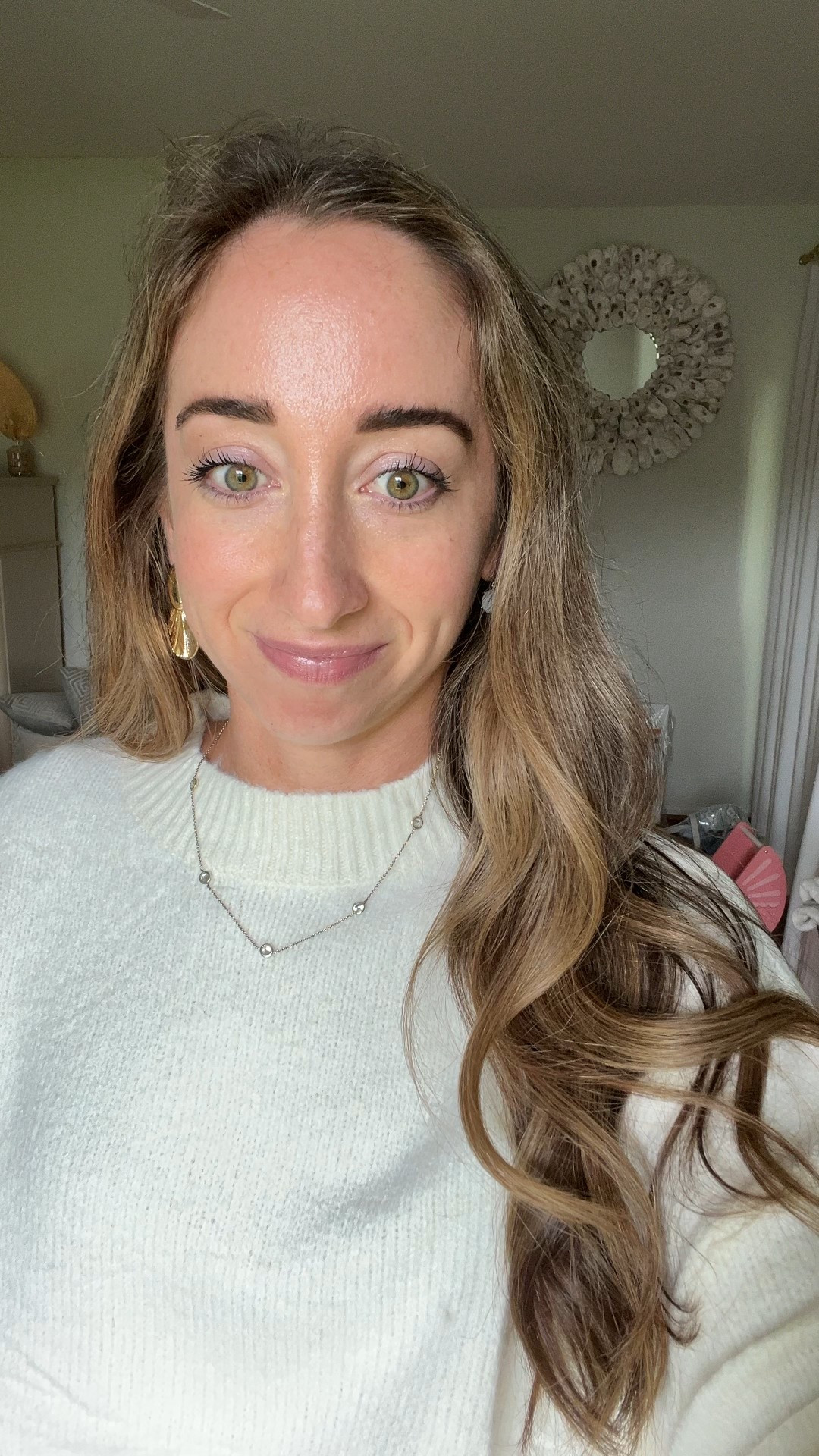 Okay the narration scene! I love this outfit personally! 

#LTKautumn