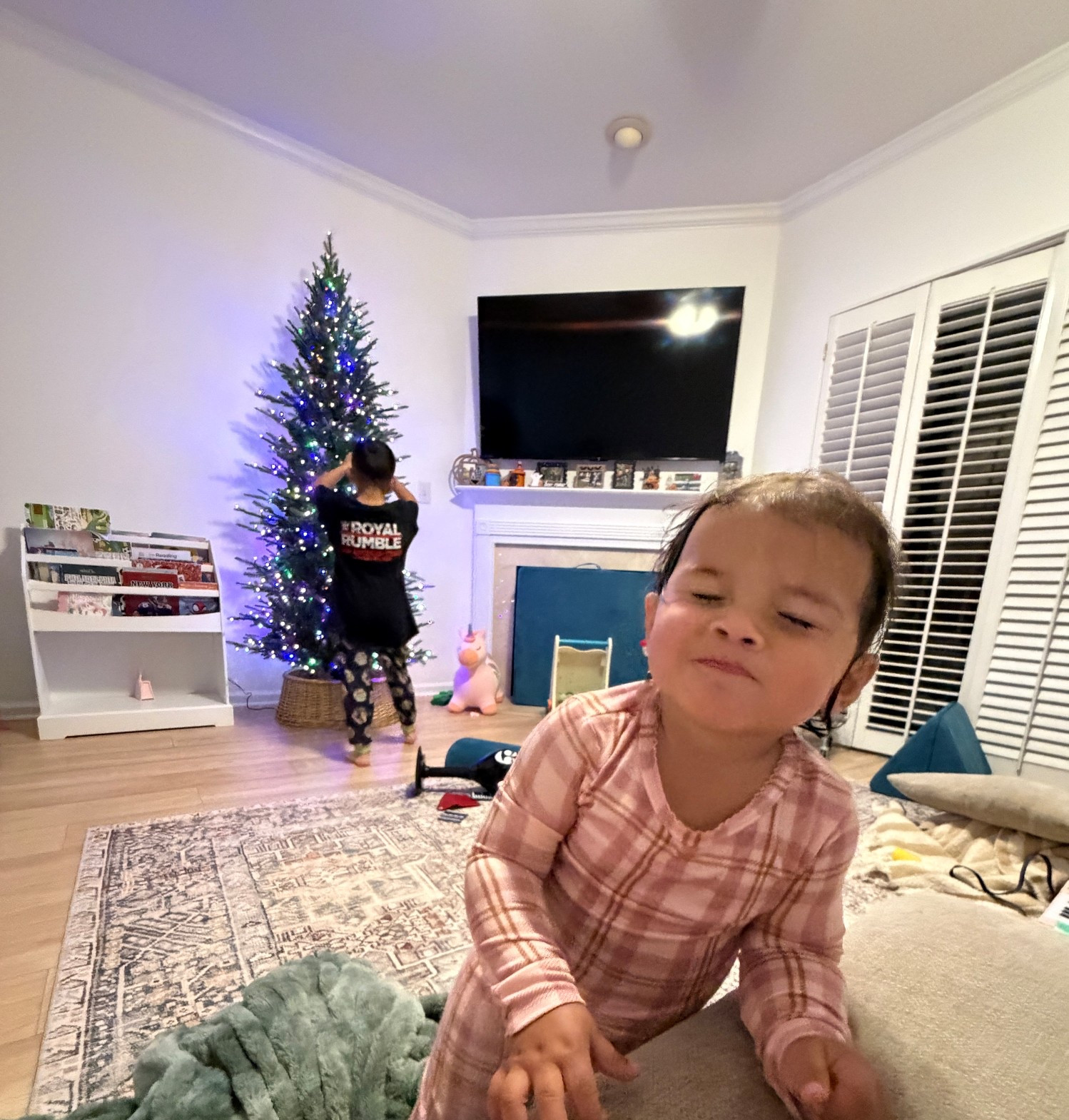 Our new tree link 🎄🔗

#LTKHome #LTKHoliday #LTKSeasonal