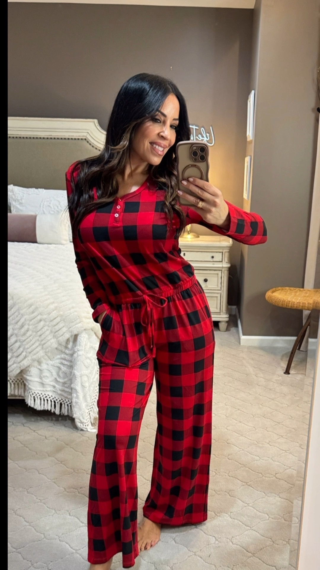 🎄 Hostess Goals Achieved! ✨
Hosting the holidays doesn't mean sacrificing comfort! 🥂 Be the hostess with the mostest in this viral, super cozy one-piece jumpsuit!
This plaid perfection is instantly stylish, ridiculously comfortable, and totally holiday-ready. It also makes the perfect affordable gift! Grab it now—it comes in tons of other cute patterns, too! 🎁
#HolidayJumpsuit #HostessStyle #PlaidPajamas #CozyFashion #HolidayGiftGuide #AffordableStyle #JumpsuitLove #ChristmasOutfit

#LTKHoliday #LTKStyleTip #LTKGiftGuide